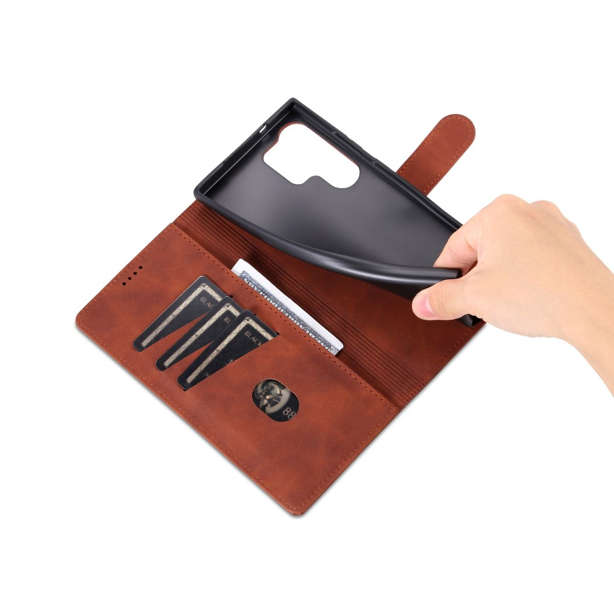 Eine braune Brieftaschenhülle für Telefone mit Kartenfächern und einem Telefon.