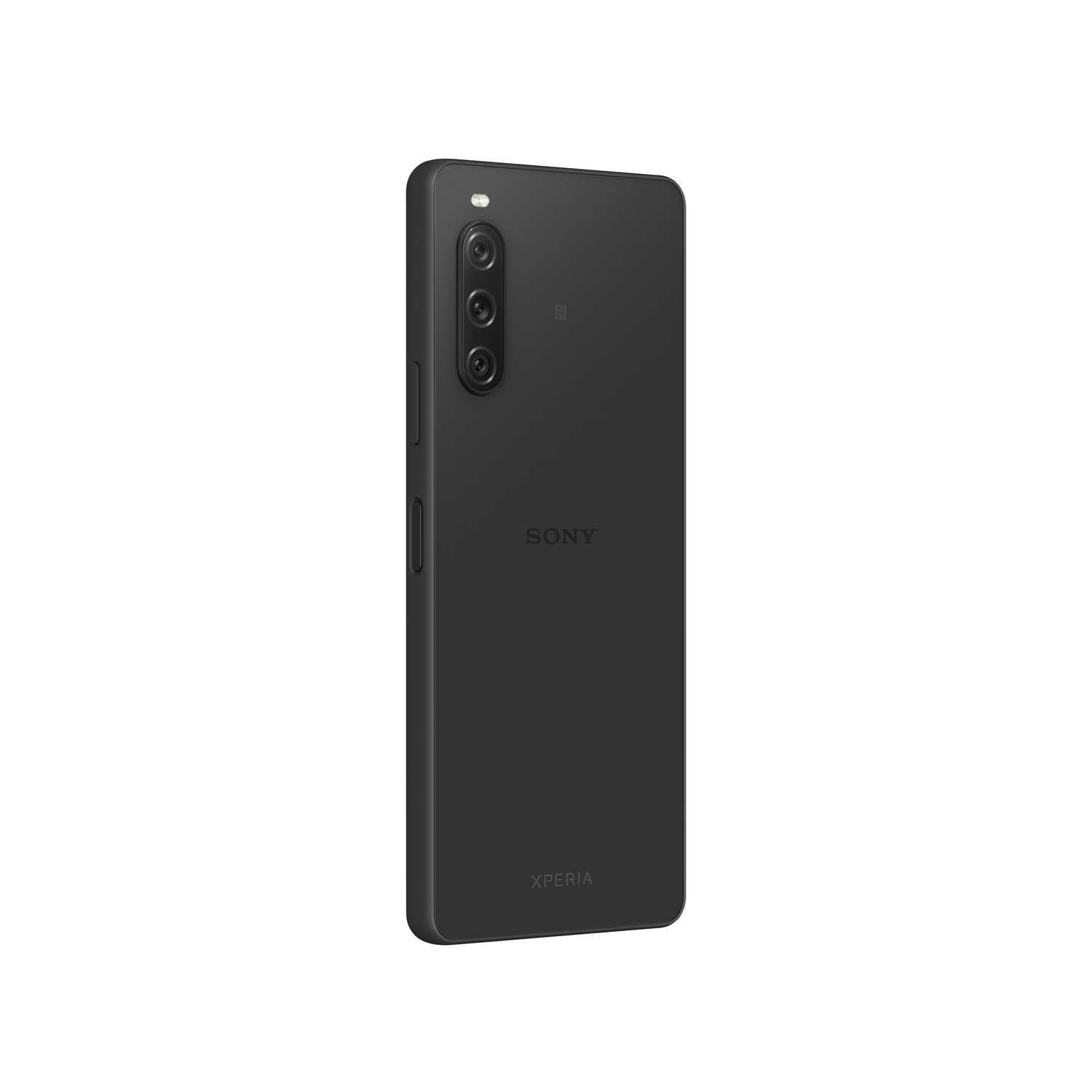 Czarny smartfon z trzema aparatami i etykietami Sony i Xperia. Białe tło.