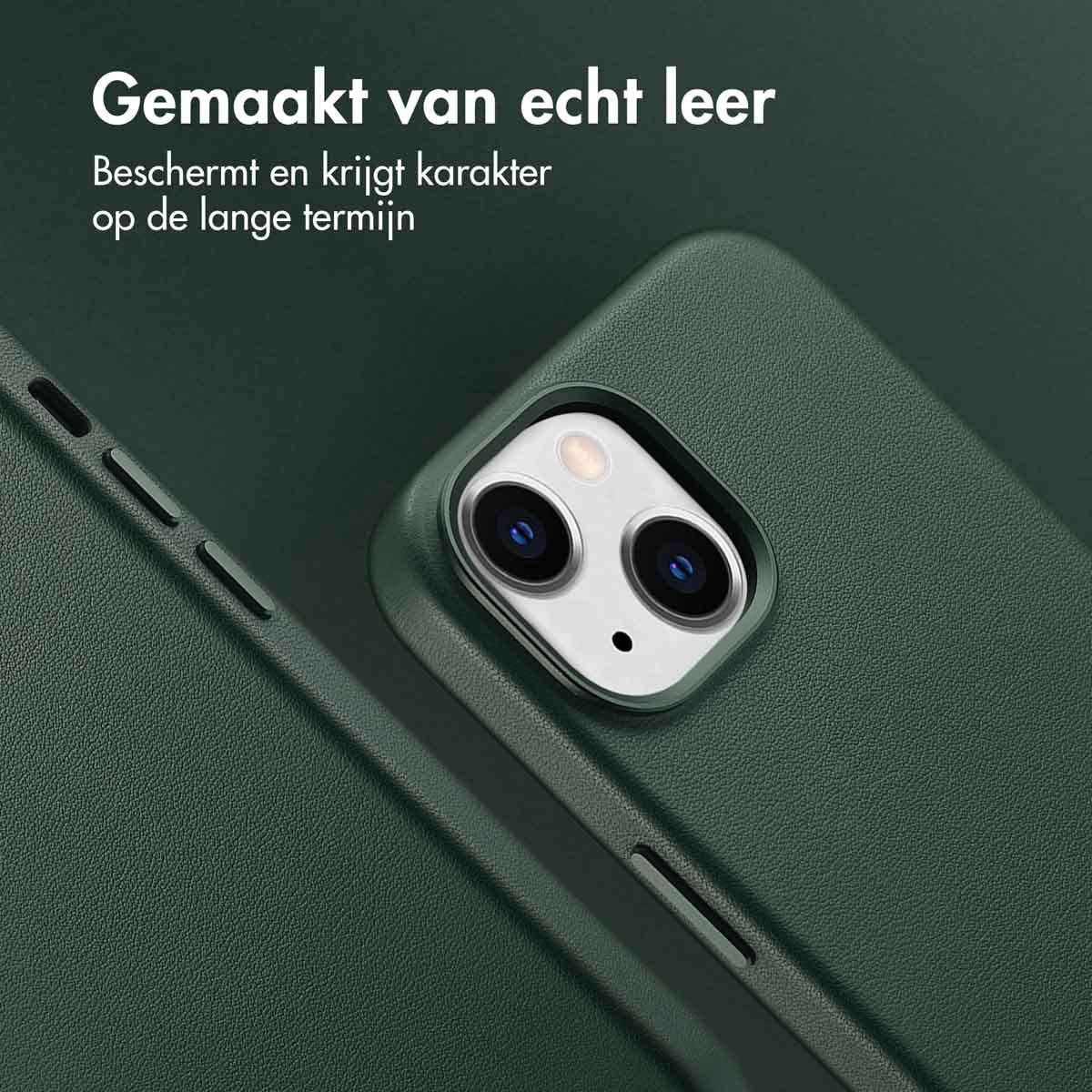 Close-up van een groene telefoonhoes. Tekst: gemaakt van echt leer.