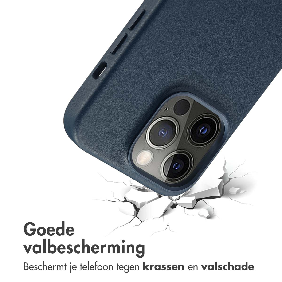 Donkerblauwe telefoonhoes met camera's. Gebroken grond grafiek. Tekst: goede bescherming.
