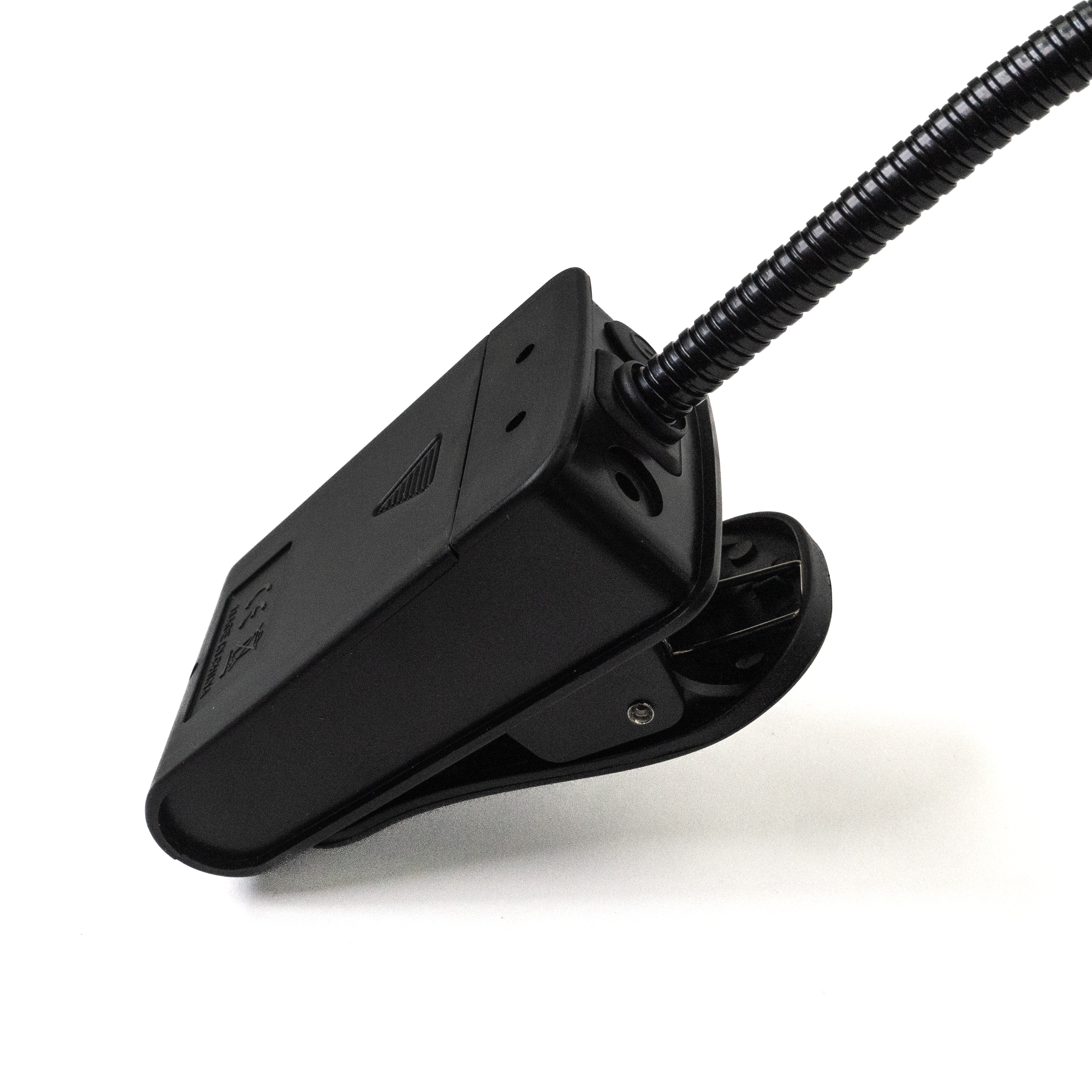 Schwarzes Klemmlicht mit flexiblem Hals und Clip, isoliert auf weißem Hintergrund.