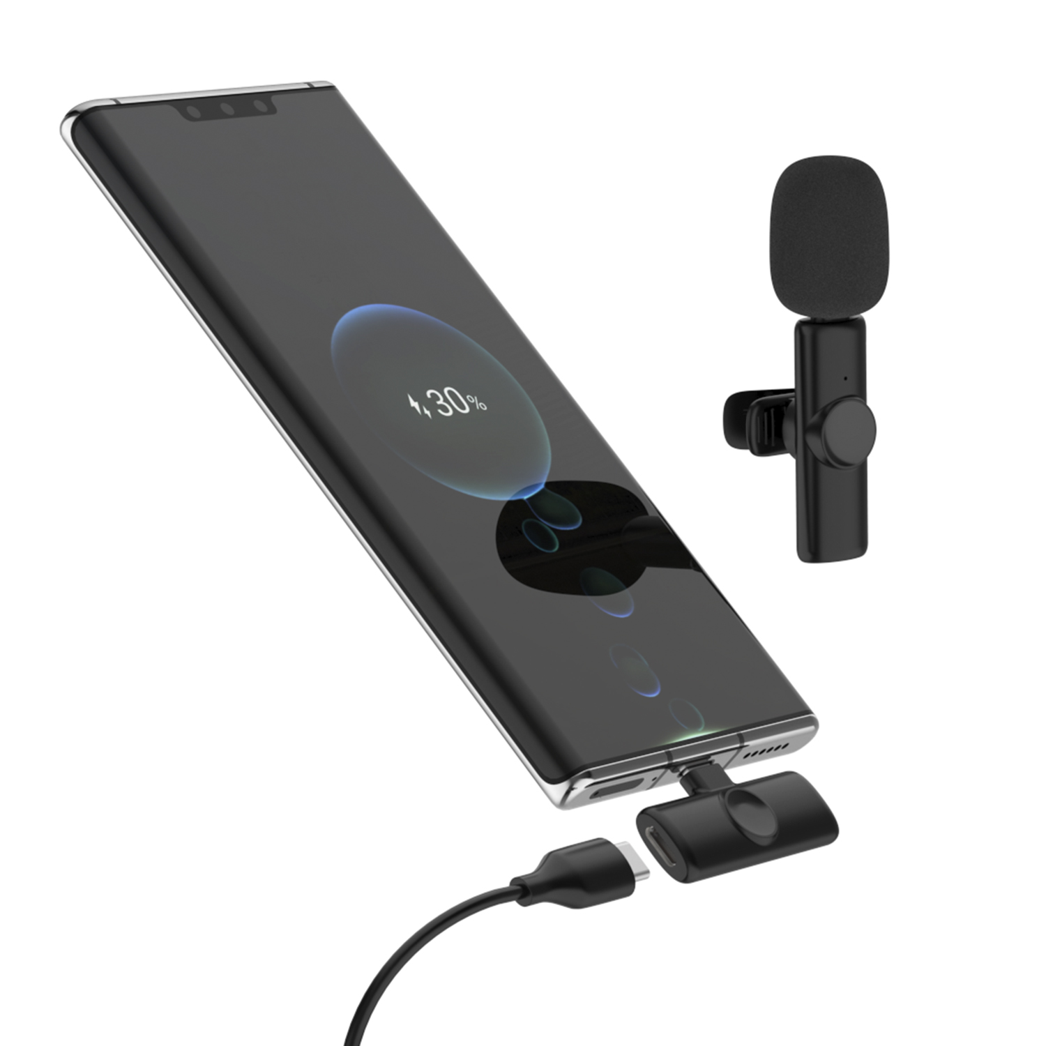 Smartphone nero con microfono collegato. Un cavo di ricarica è collegato.
