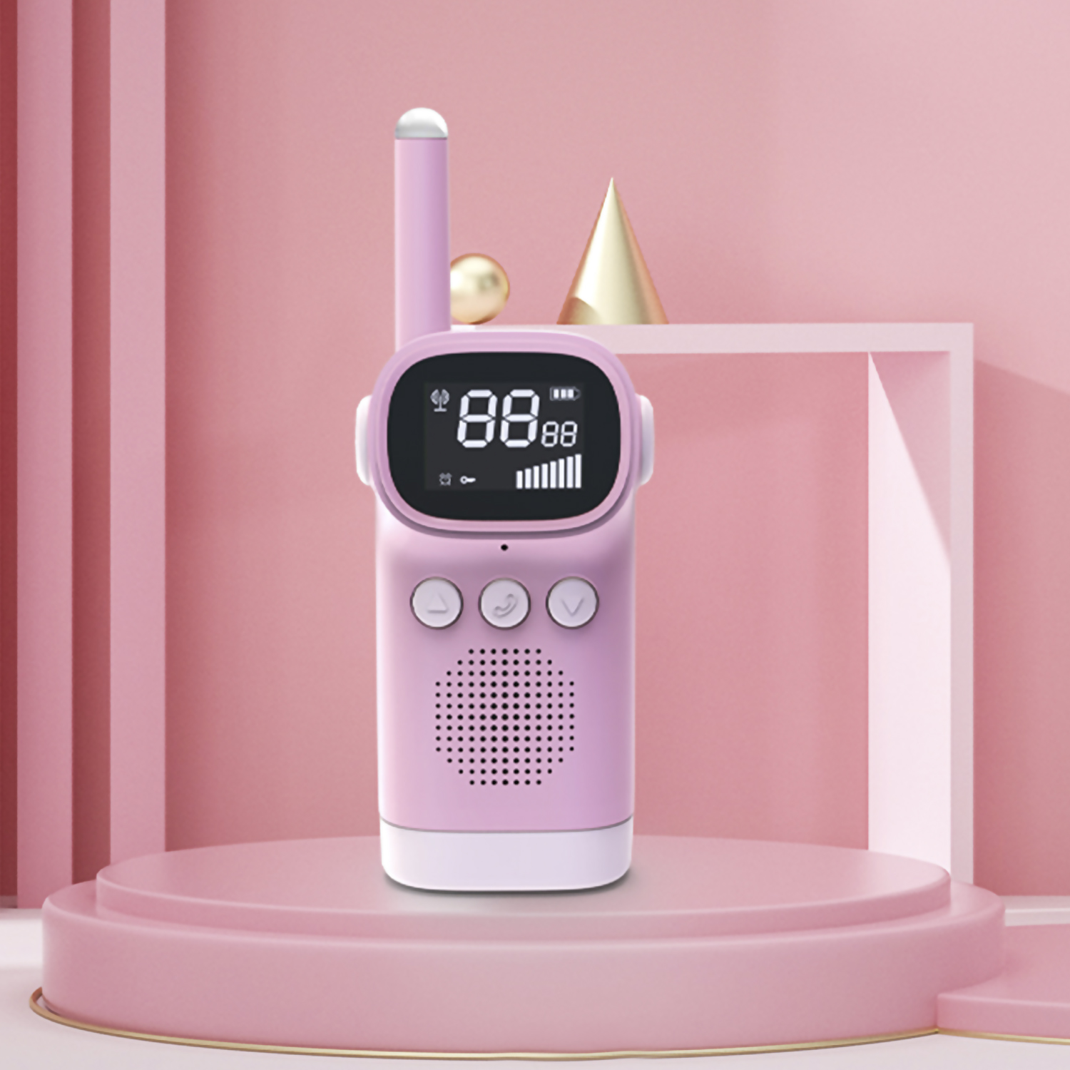 Walkie-talkie rosa su un podio rosa, con uno sfondo geometrico rosa e oro.