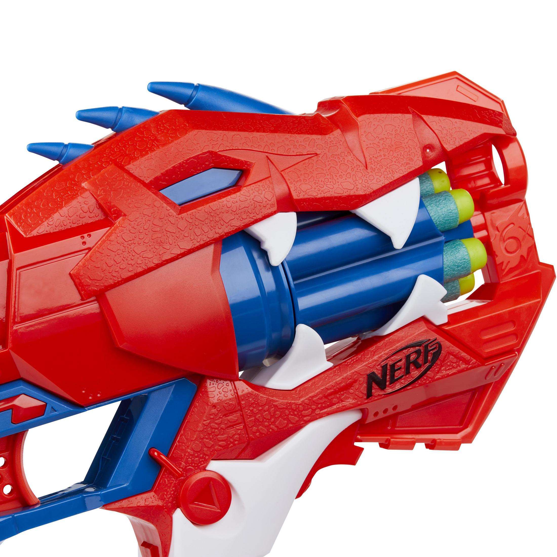 Pistolet zabawka Nerf smok, czerwony i niebieski z białymi akcentami, z zielonymi strzałkami.