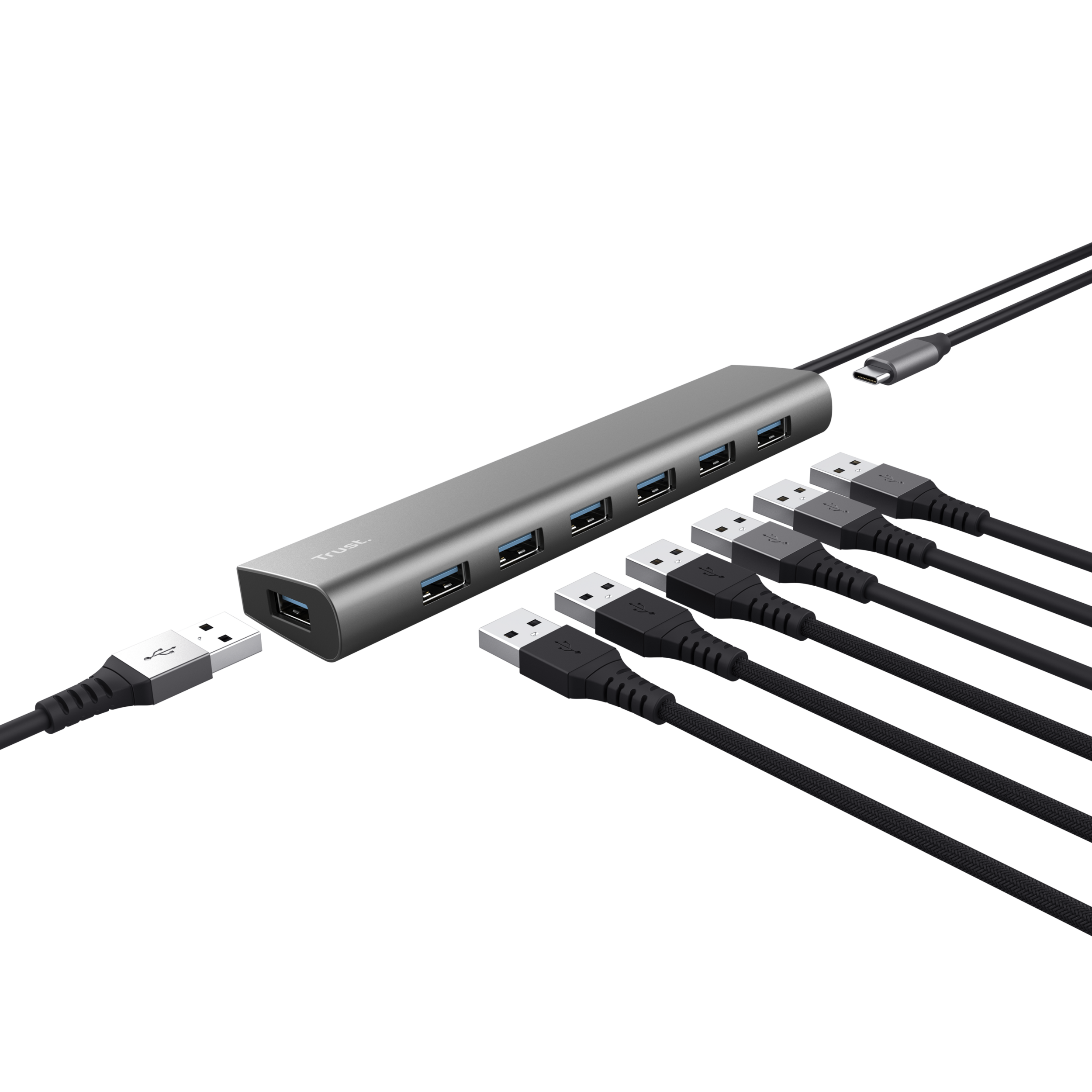 Ein grauer USB-Hub mit sieben USB-Anschlüssen und angeschlossenen USB-Kabeln auf schwarzem Untergrund.