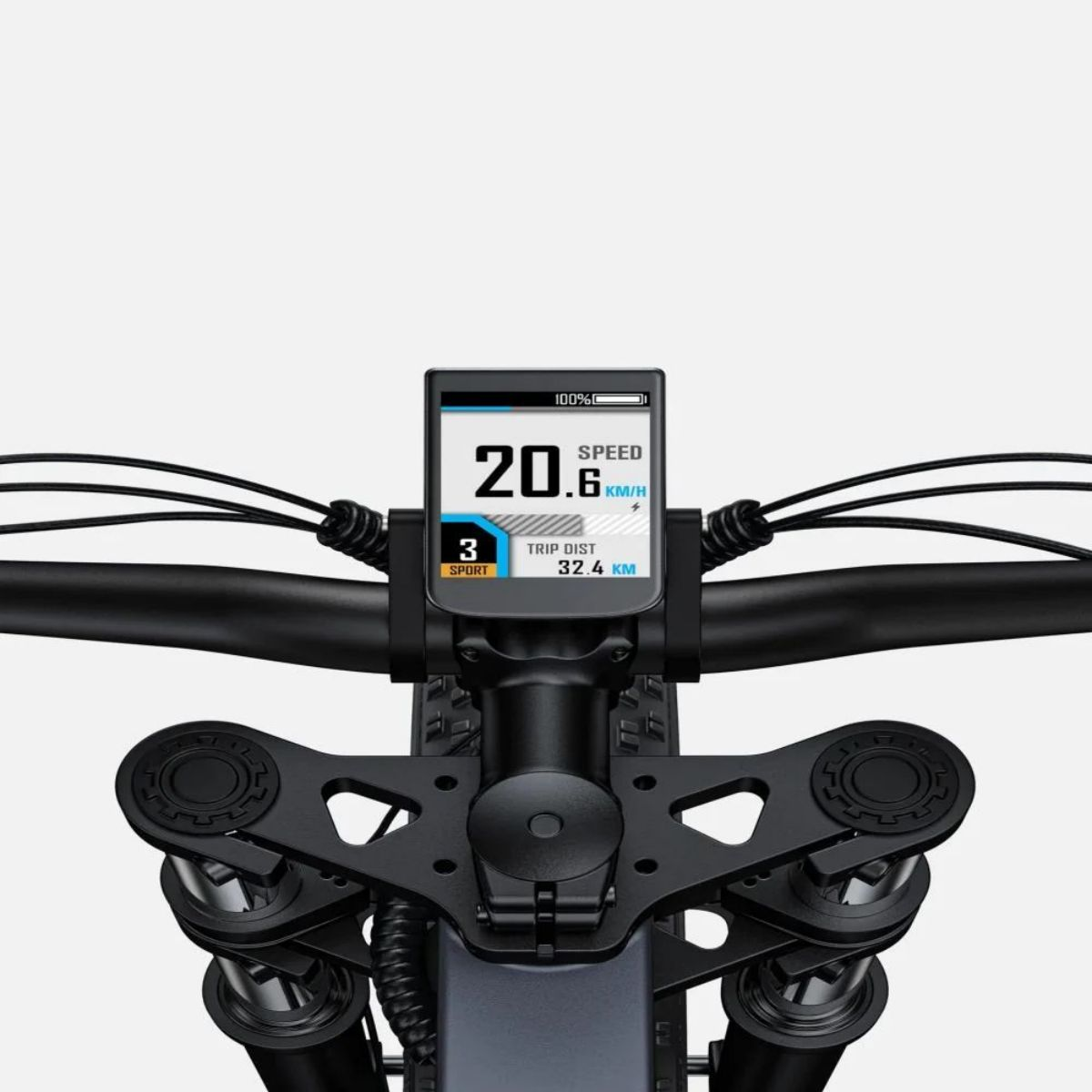 E-Bike-Lenker mit Display, das Geschwindigkeit, Distanz und Akkustand anzeigt. Schwarze Lenker mit Bedienelementen.