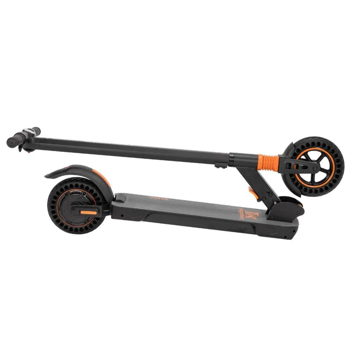 Scooter elettrico nero e arancione, piegato, vista laterale, su sfondo bianco.