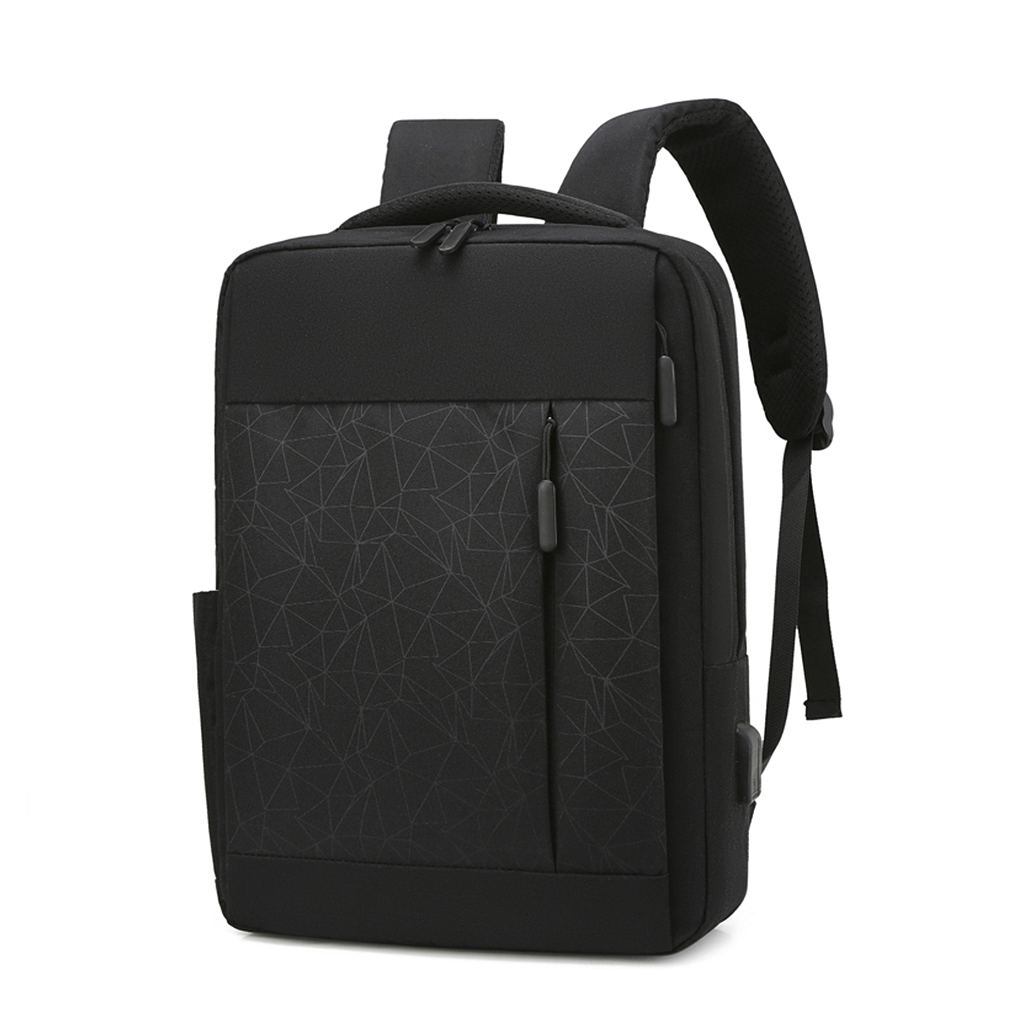 Uno zaino nero con un motivo geometrico. Ha una porta USB e diversi scomparti.
