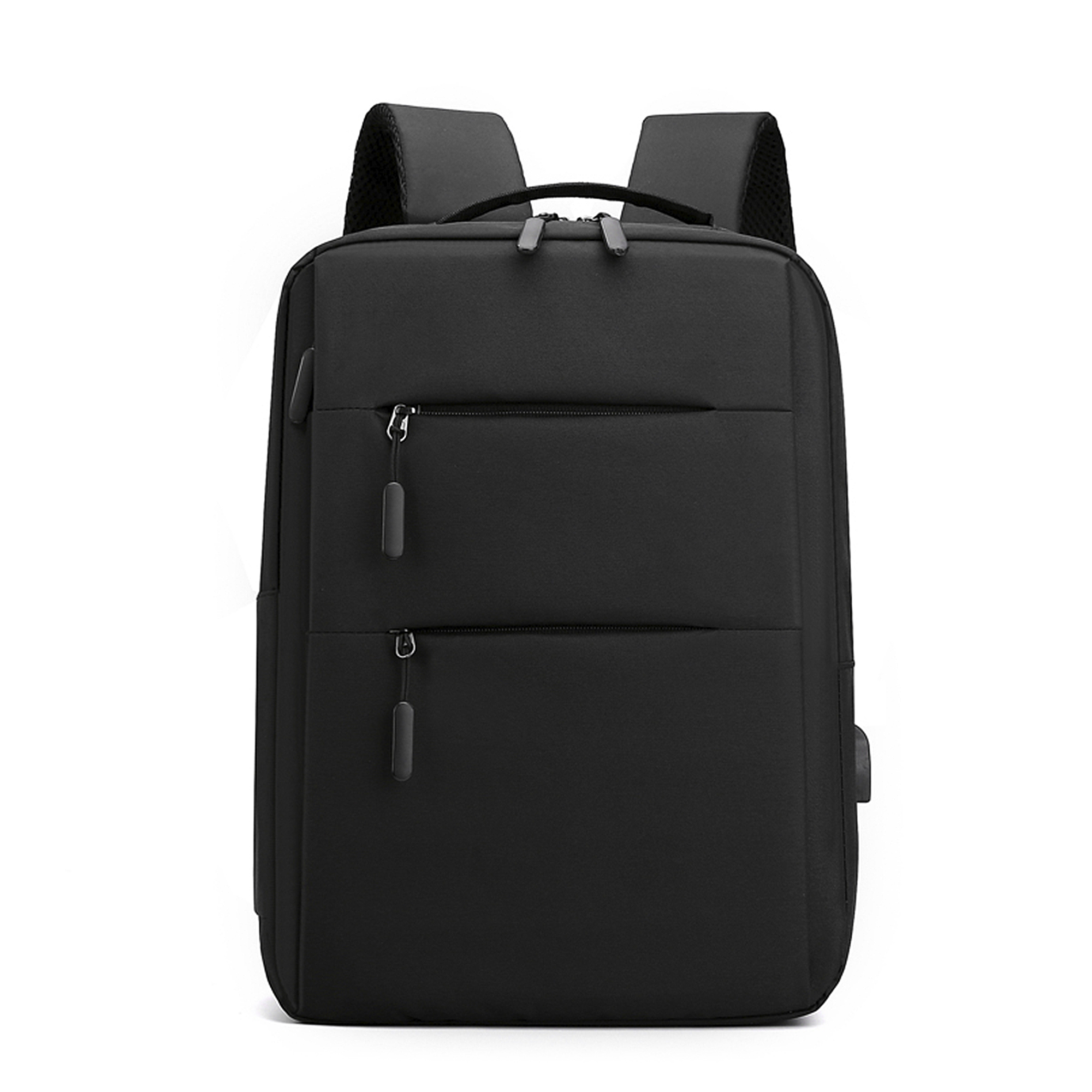 Zaino nero con due tasche frontali e maniglia superiore. È su sfondo bianco.