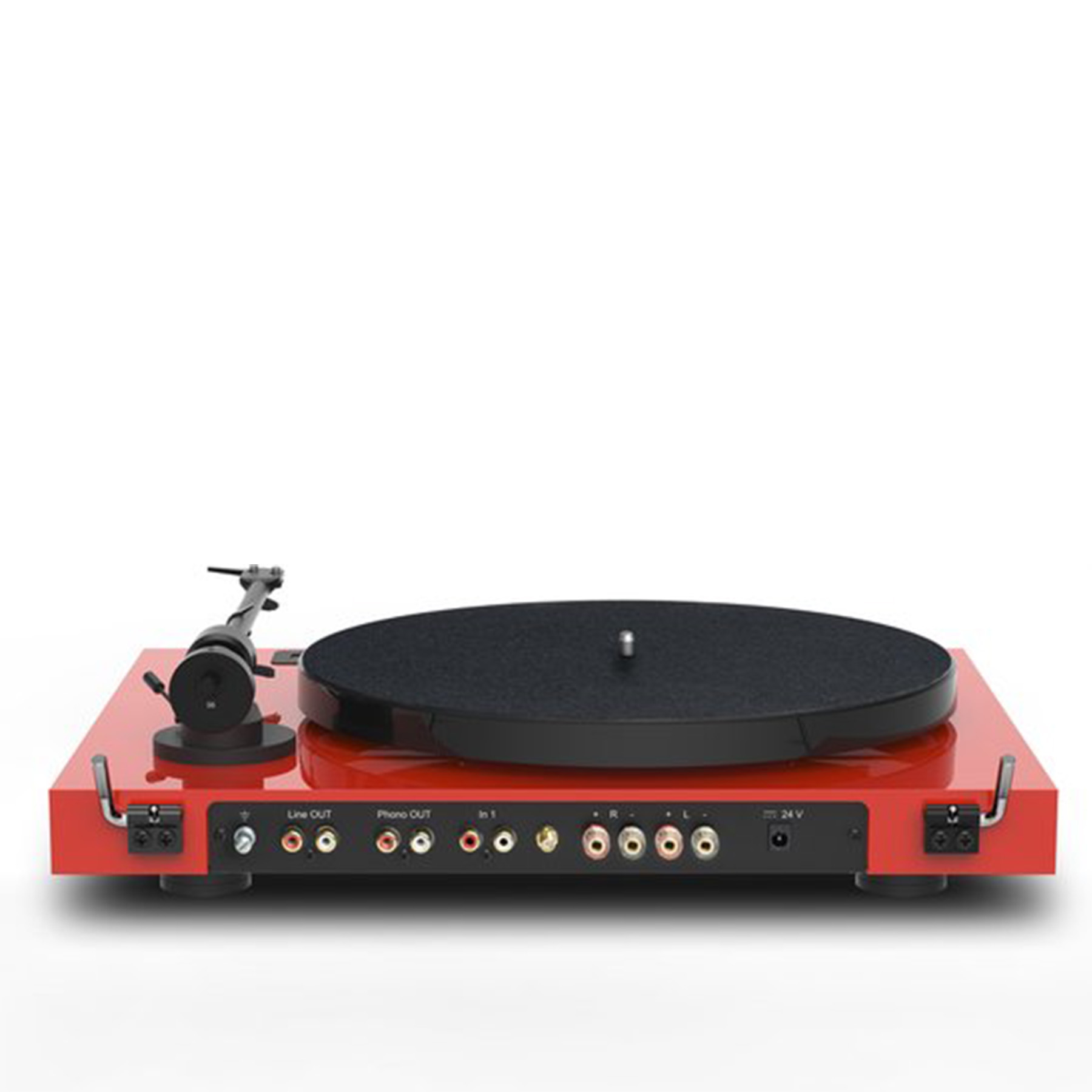 Czerwony gramofon na białej powierzchni. Czarna płyta, ramię i kontrolki. Tył ma porty wyjściowe audio.