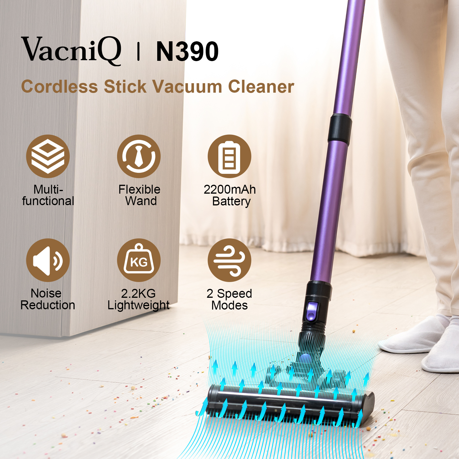 Aspirateur sans fil violet, avec femme debout et icônes.