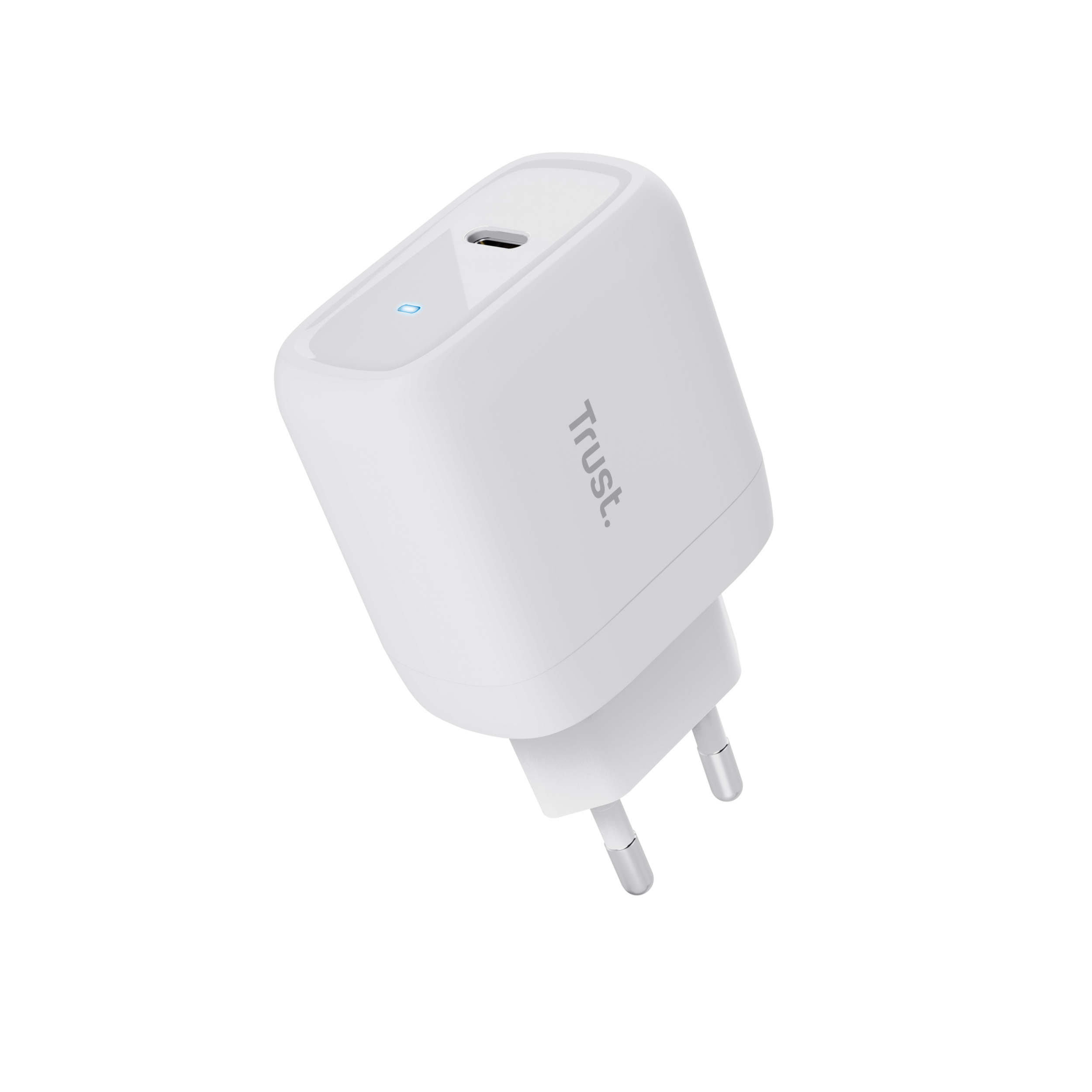 Witte oplaadadapter met twee pinnen, een USB-C-poort en het merk Trust aan de zijkant.