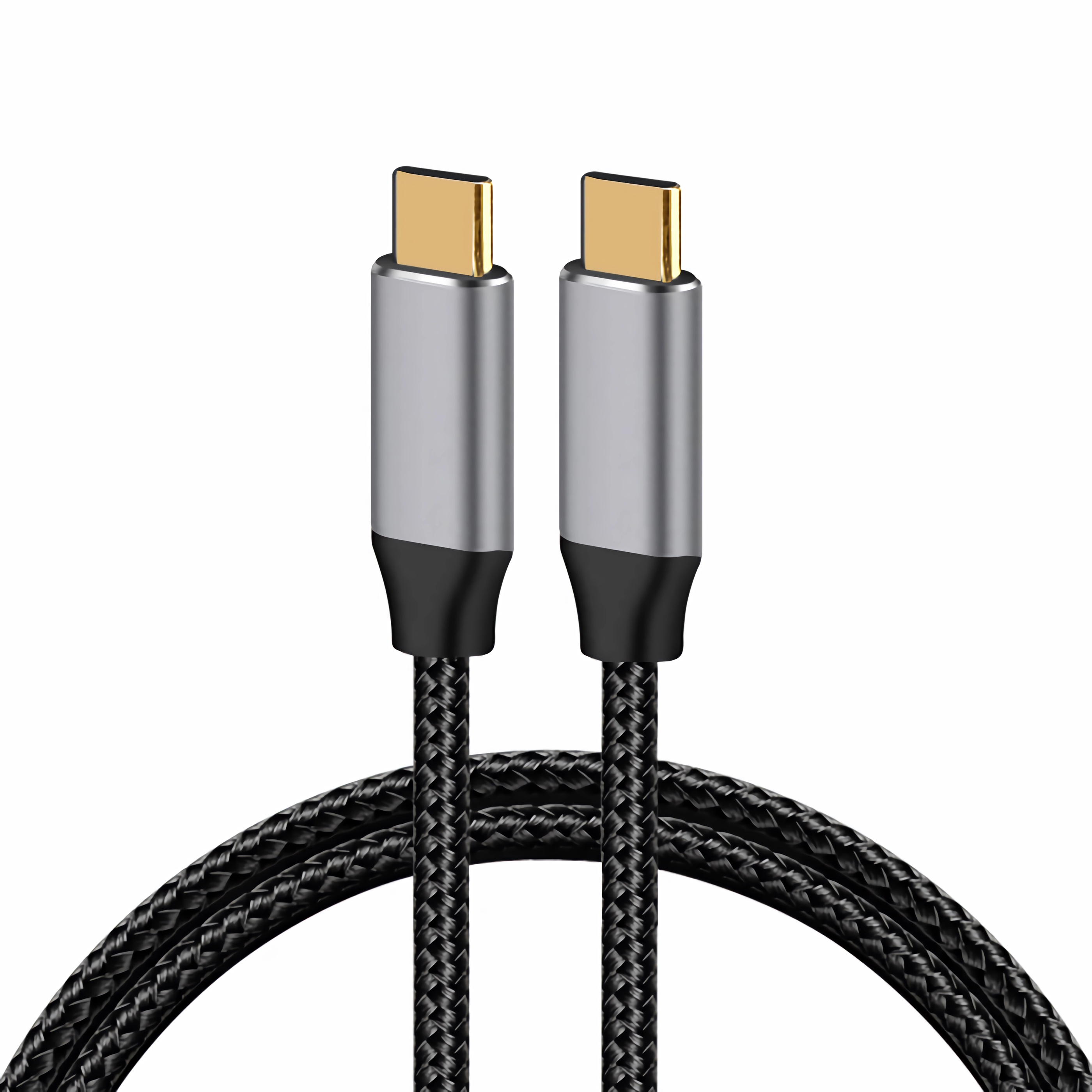 Schwarzes und silbernes USB-C-Kabel auf weißem Hintergrund. Geflochtenes Kabel.