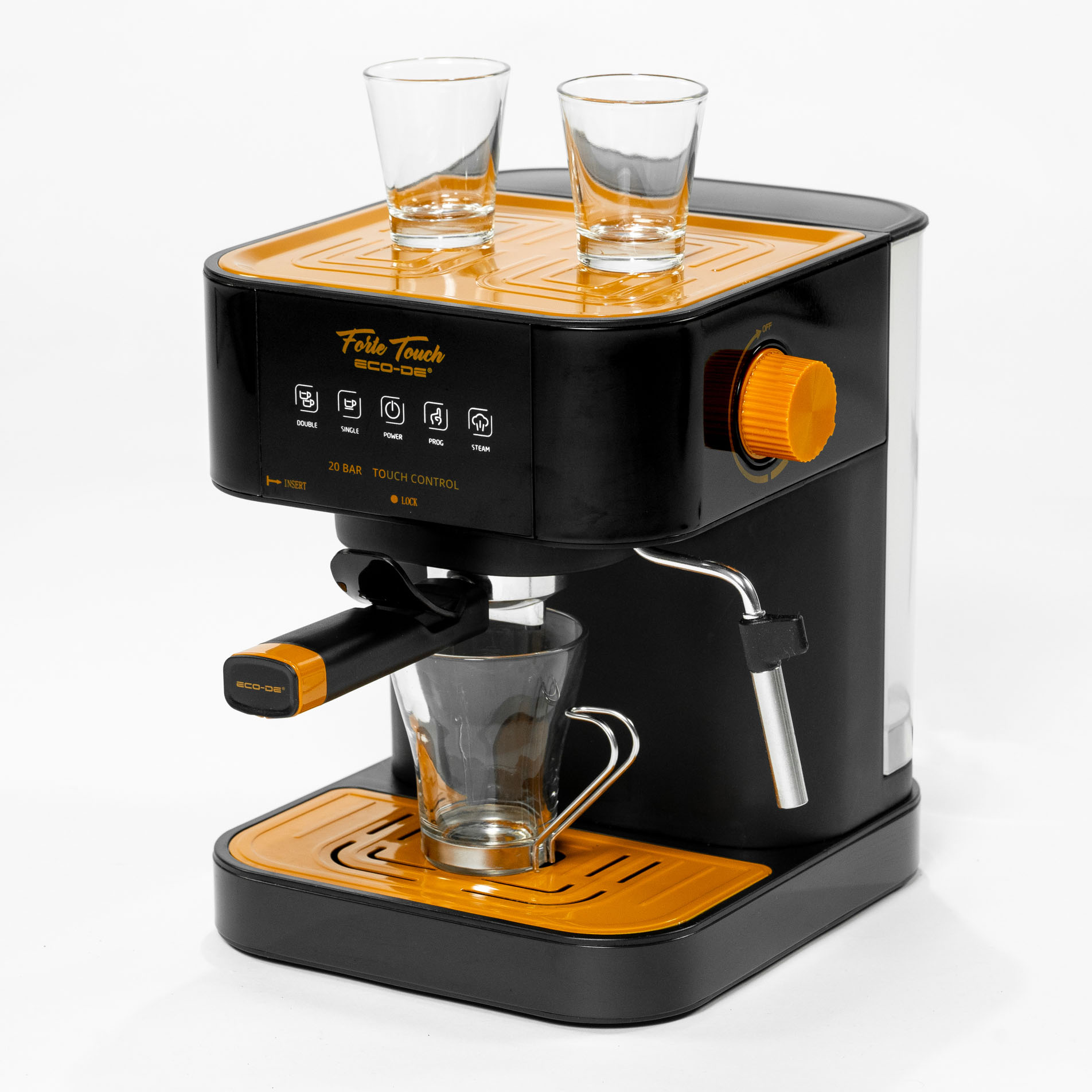Cafetera espresso negra y naranja con tazas. Botones y detalles en naranja. Fondo blanco.