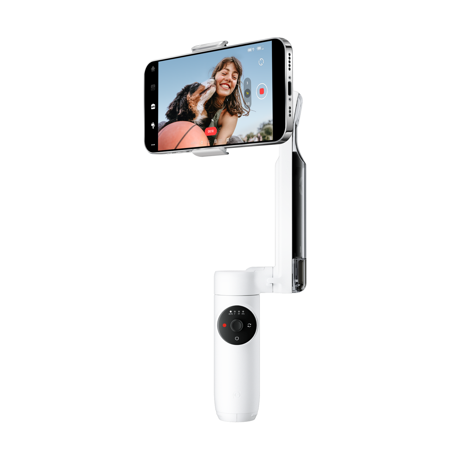 Biały stabilizator telefonu trzyma telefon z kobietą i psem na ekranie. Czarne tło.