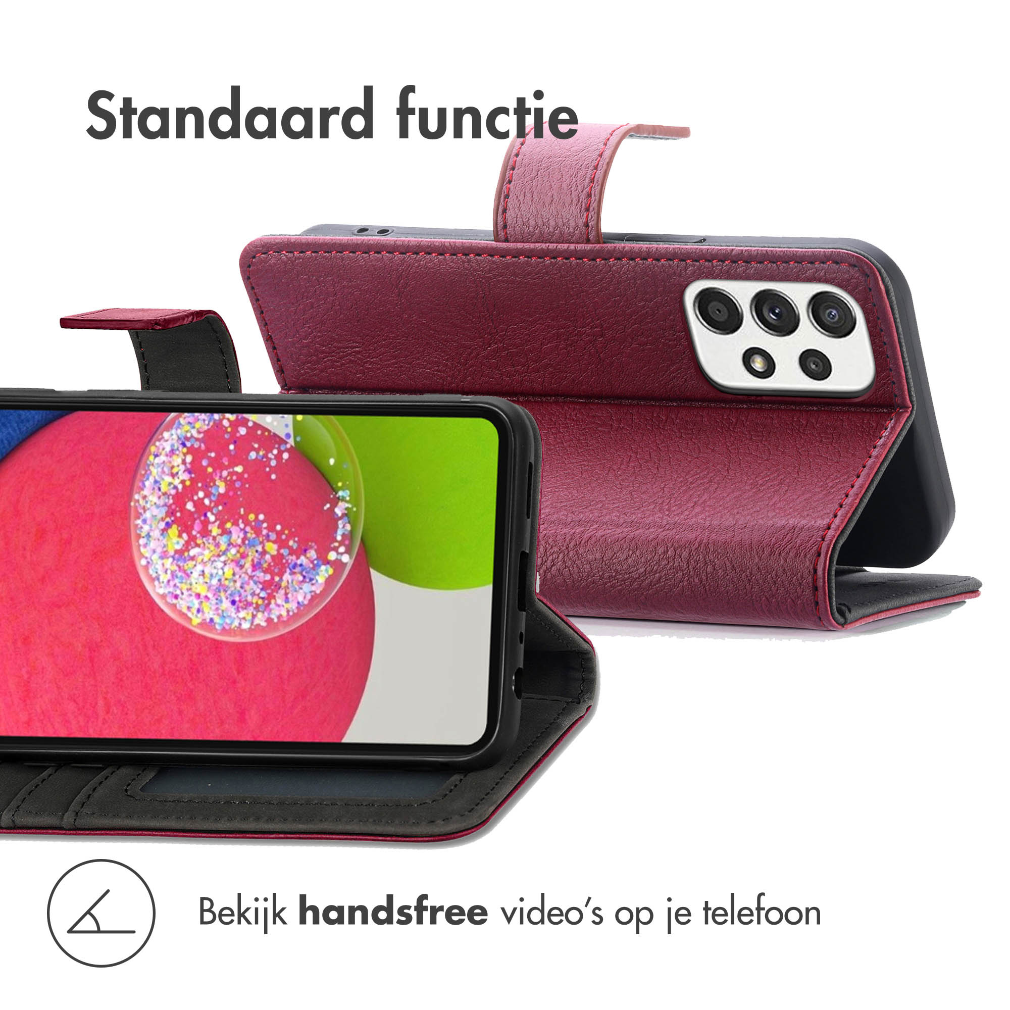 Een rode leren telefoonhoes met standaardfunctie, die handsfree video toont.