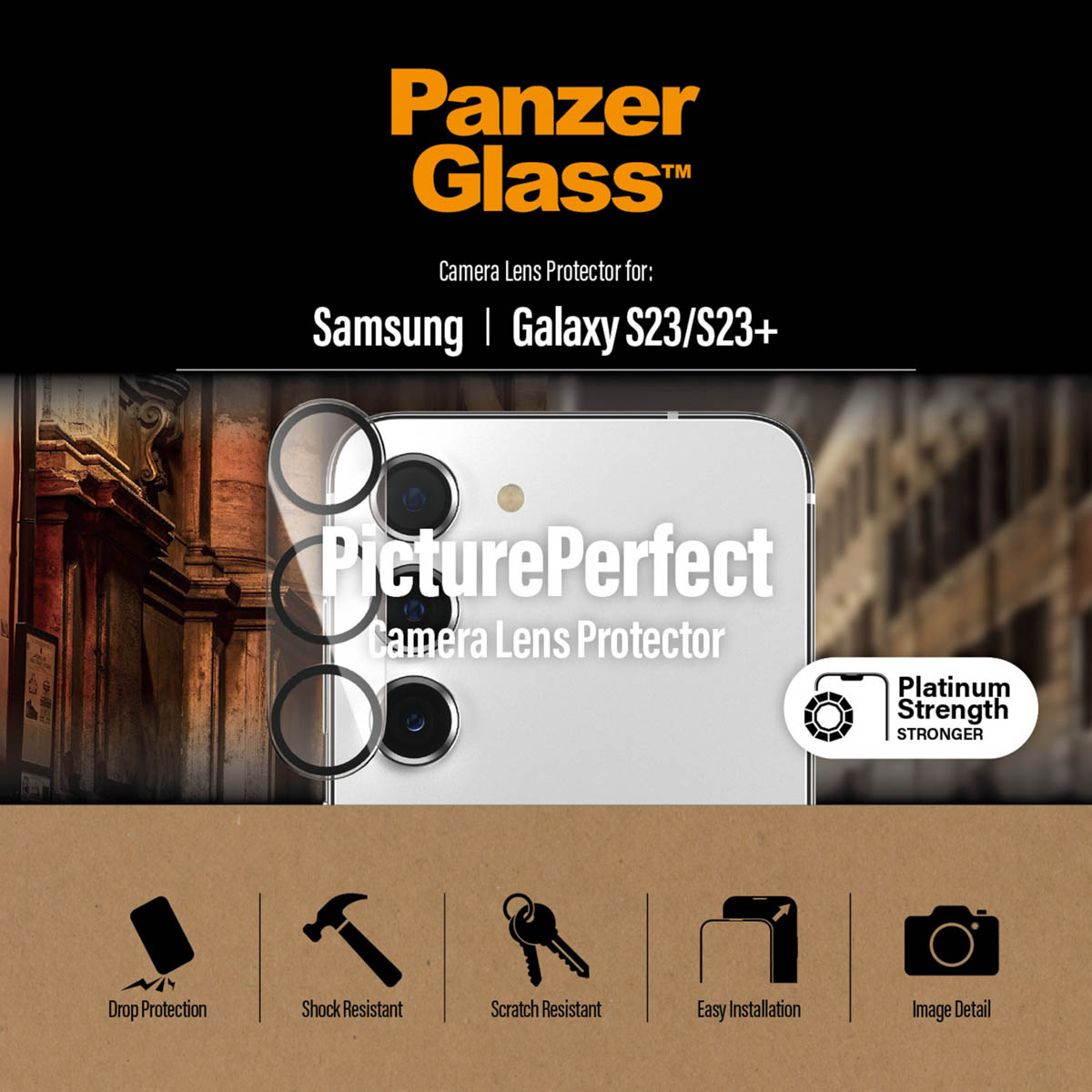 Een Samsung-telefoon met lensbeschermer en PanzerGlass-doos.