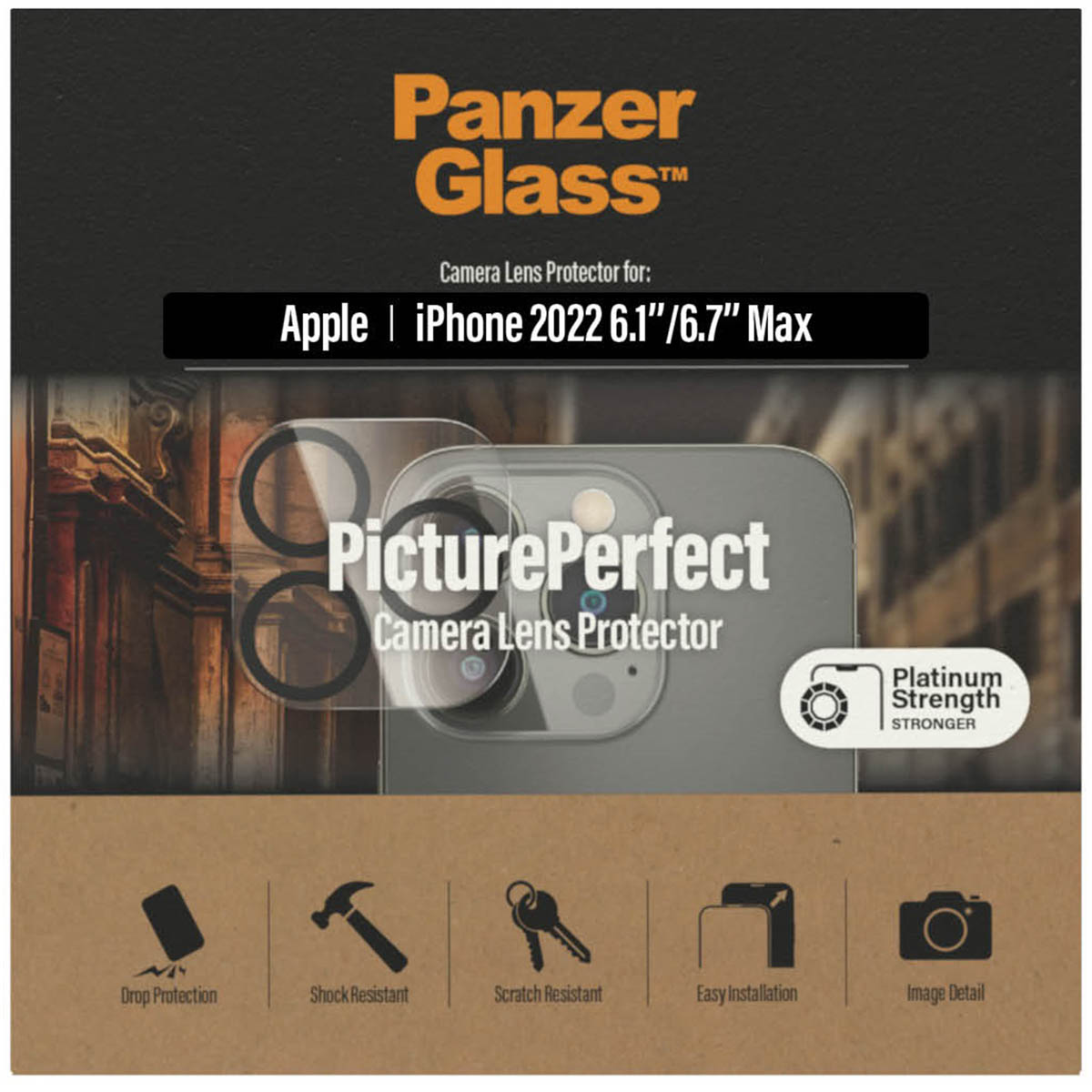 Un protector de lente de cámara para un iPhone, con un protector transparente.