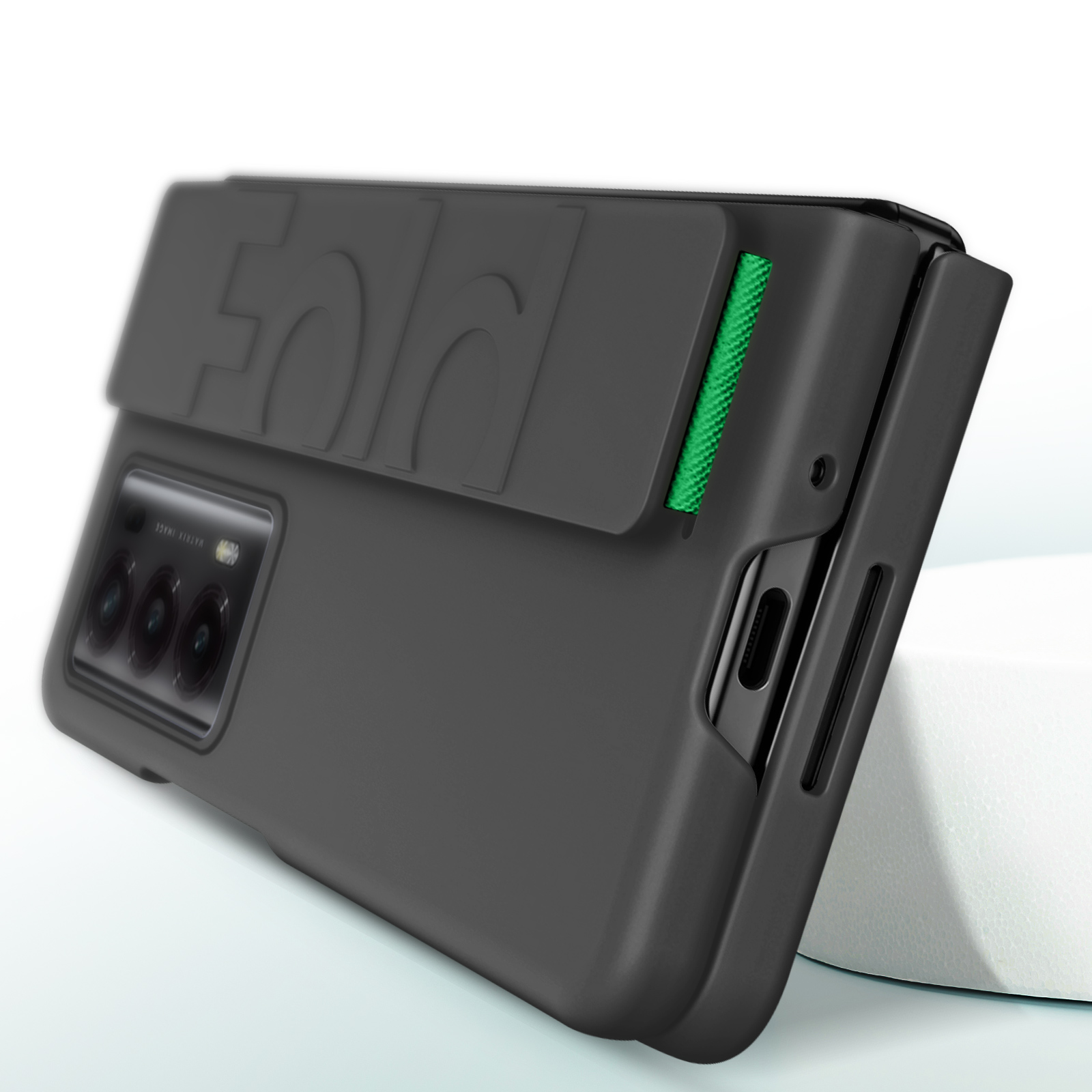 Custodia nera per telefono, con un accento verde e la parola FOLD in rilievo.