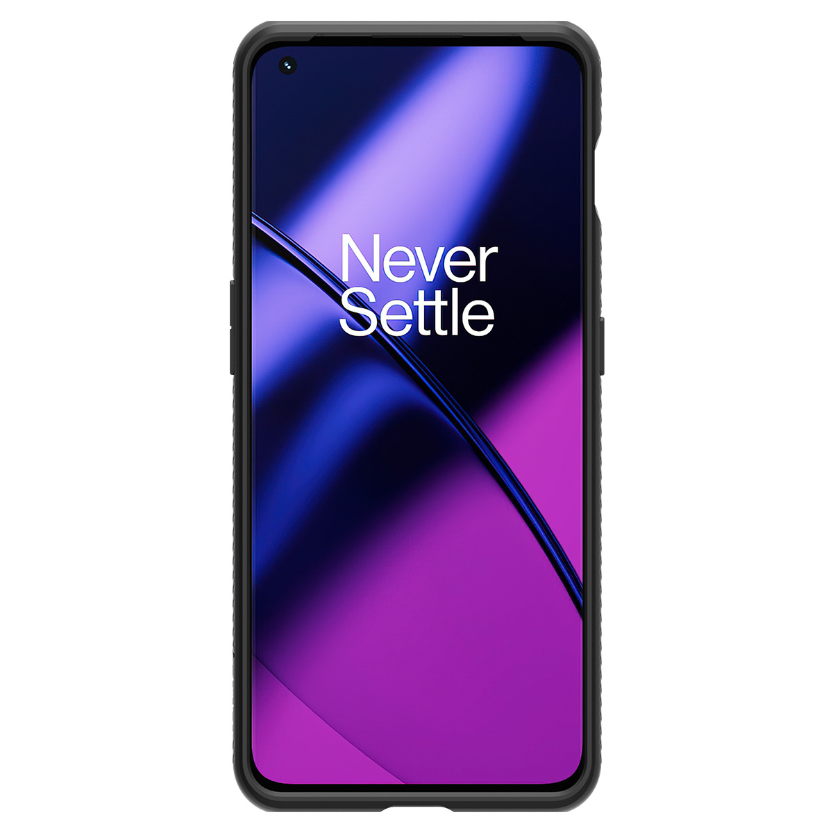 Telefono in una custodia con le parole 'Never Settle'. Lo sfondo ha una sfumatura viola e bianca.