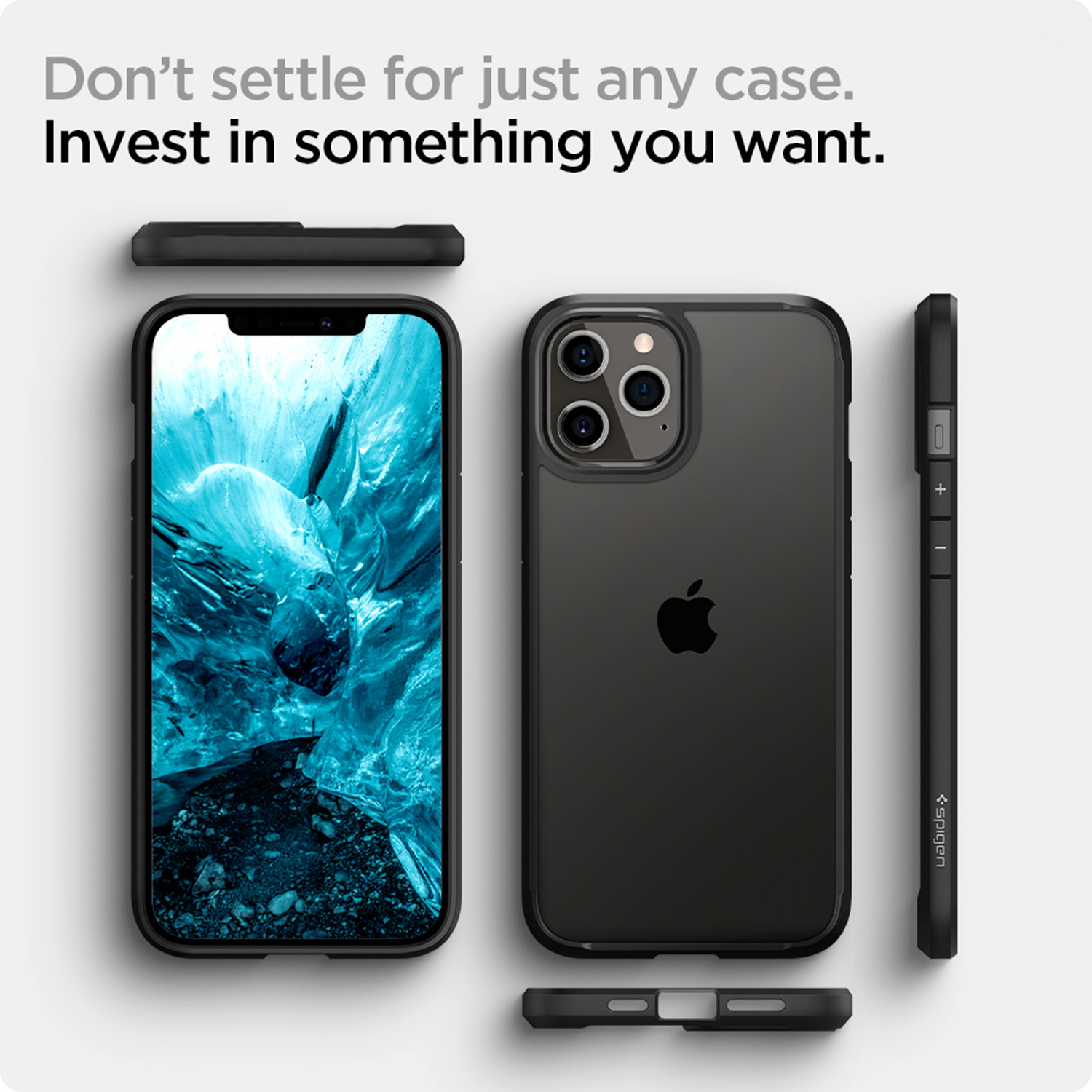 Diverse custodie per telefono, che mostrano un telefono e accessori. Le custodie sono nere, il telefono è al centro.