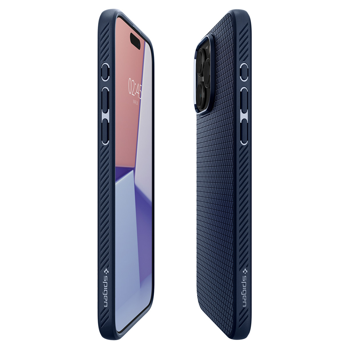 Twee telefoons met hoesjes, één met scherm met datum en tijd. De andere telefoon heeft een gestructureerde hoes.