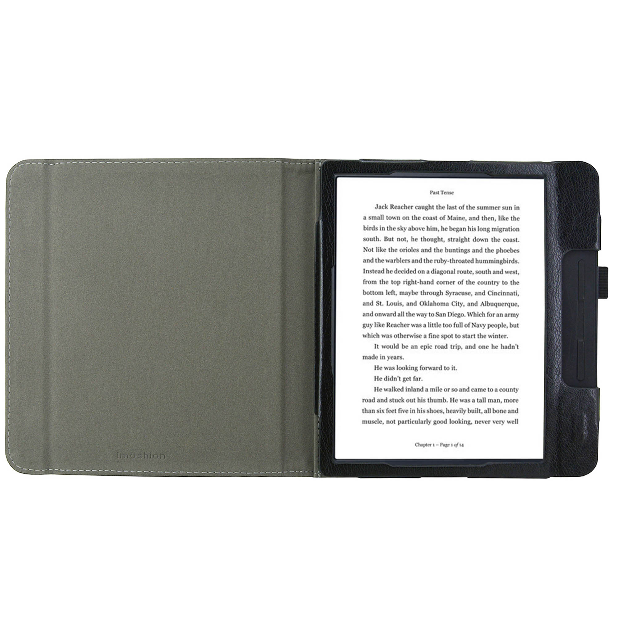 E-reader in een hoes, open op een pagina tekst, met een achtergrond van een boek.