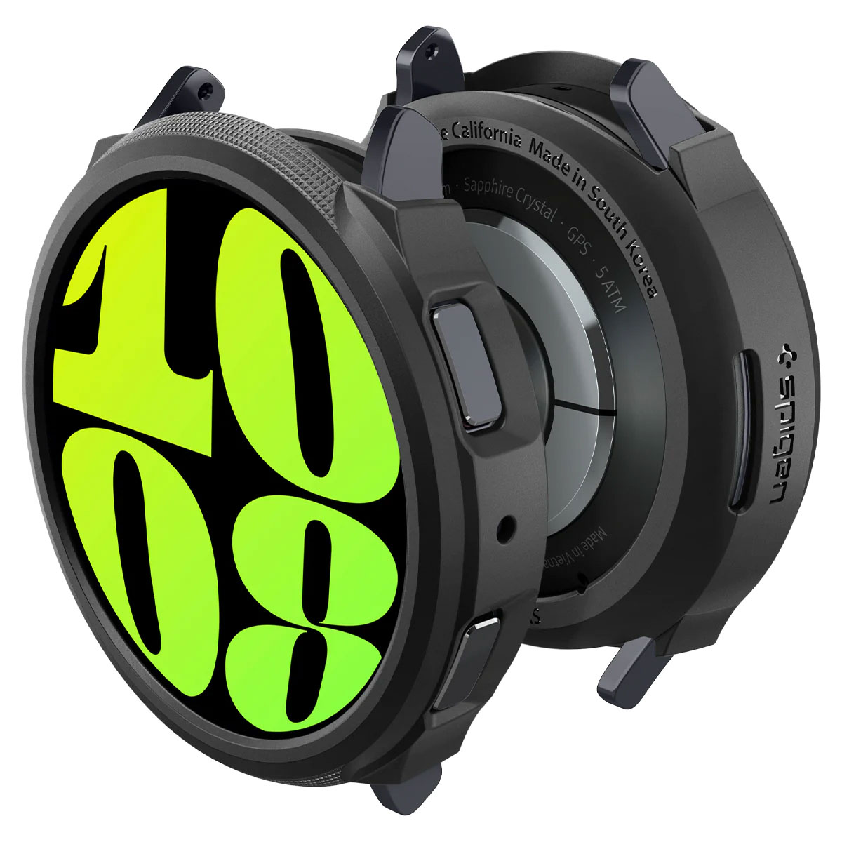 Czarny zegarek z przezroczystym etui ochronnym. Wyświetla godzinę z zielonymi cyframi.