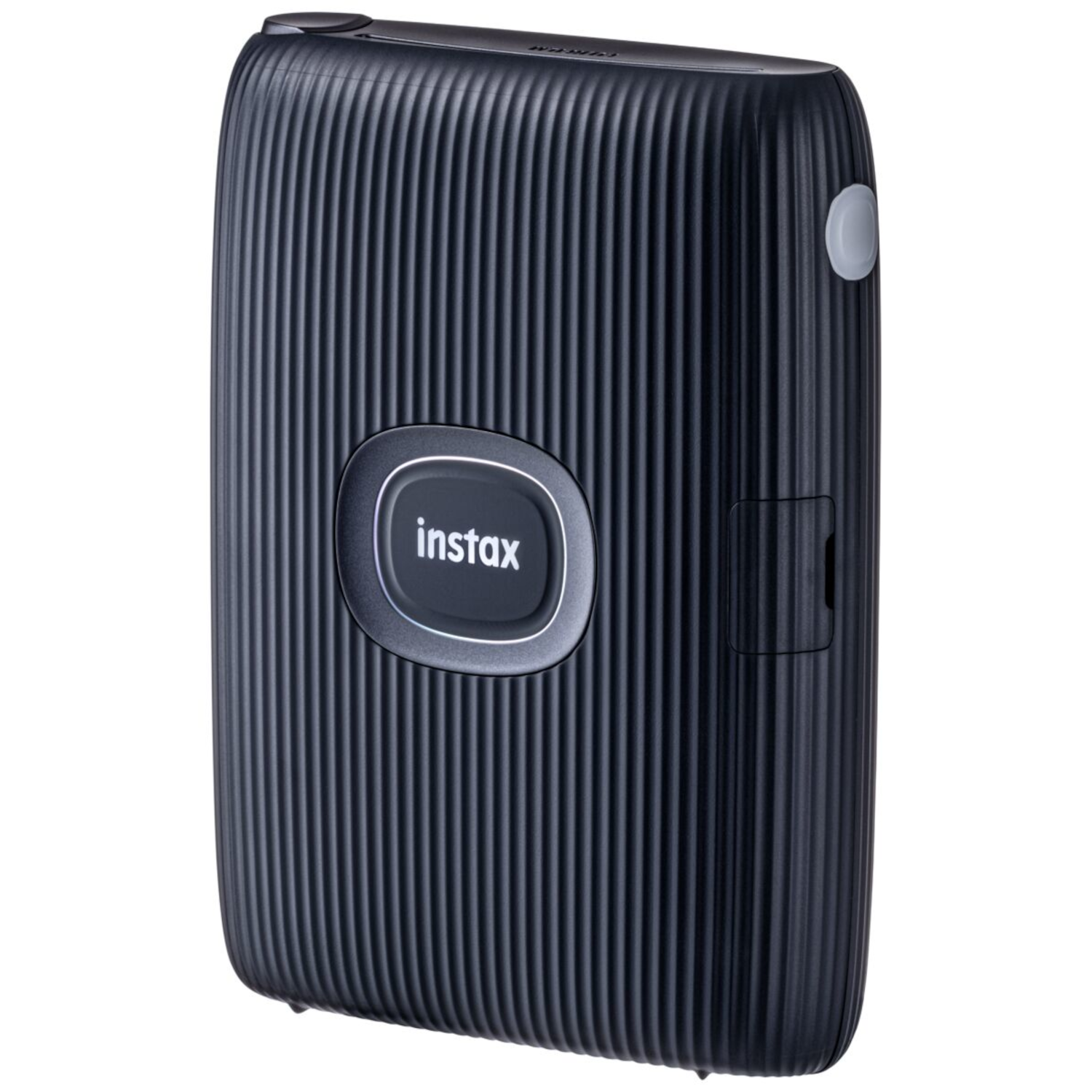 Ein dunkelblauer Instax Mini Link 2 Drucker mit geriffeltem Design, abgewinkelt.