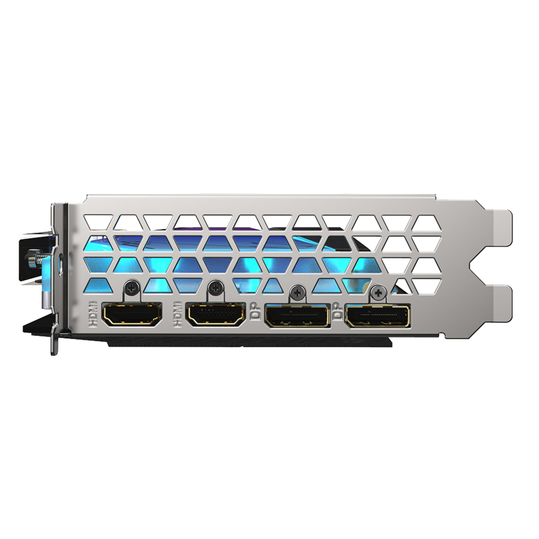 Widok z boku karty graficznej z portami i metalową kratką.