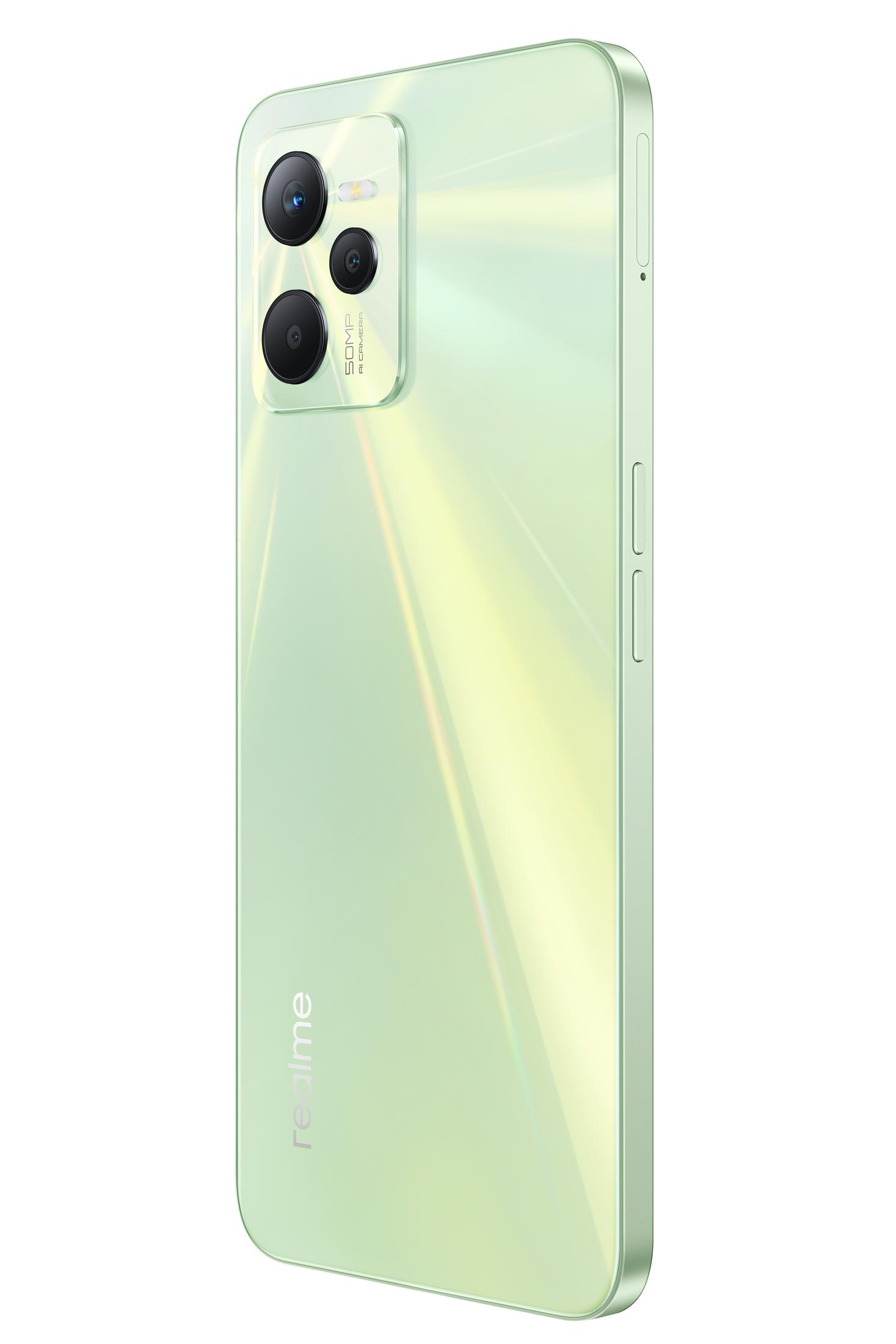 Smartphone verde. Vista trasera, múltiples cámaras. Laterales verdes, fondo blanco. Logotipo de Realme.