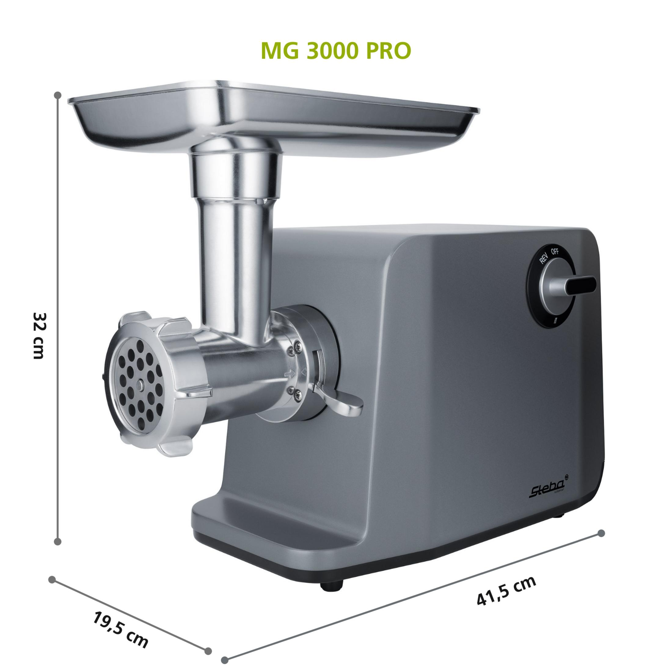 Un tritacarne grigio, etichettato 'MG 3000 PRO', con dimensioni in cm.