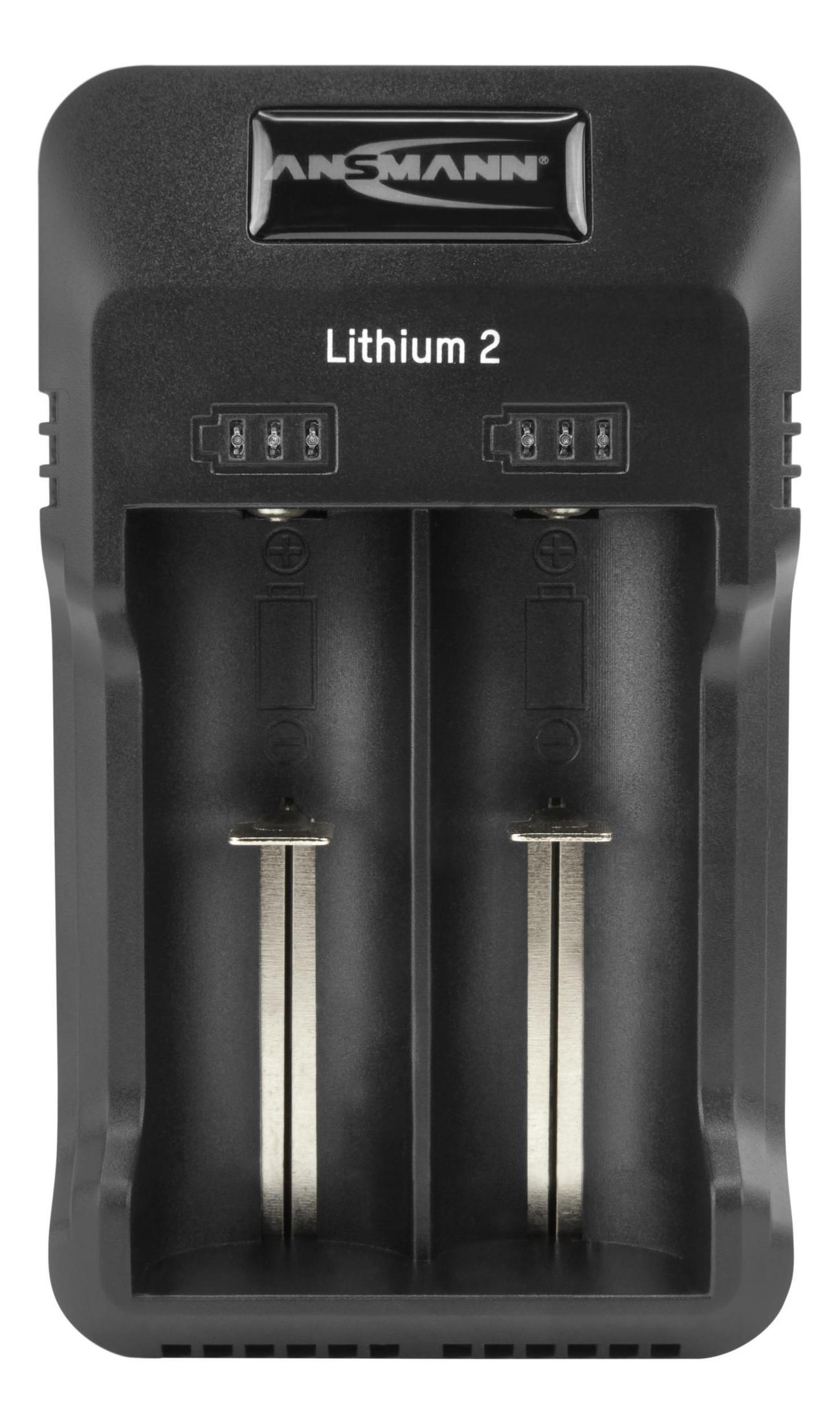 Schwarzes Batterieladegerät mit zwei Schlitzen, Markenname ANSMANN und Text 'Lithium 2'.