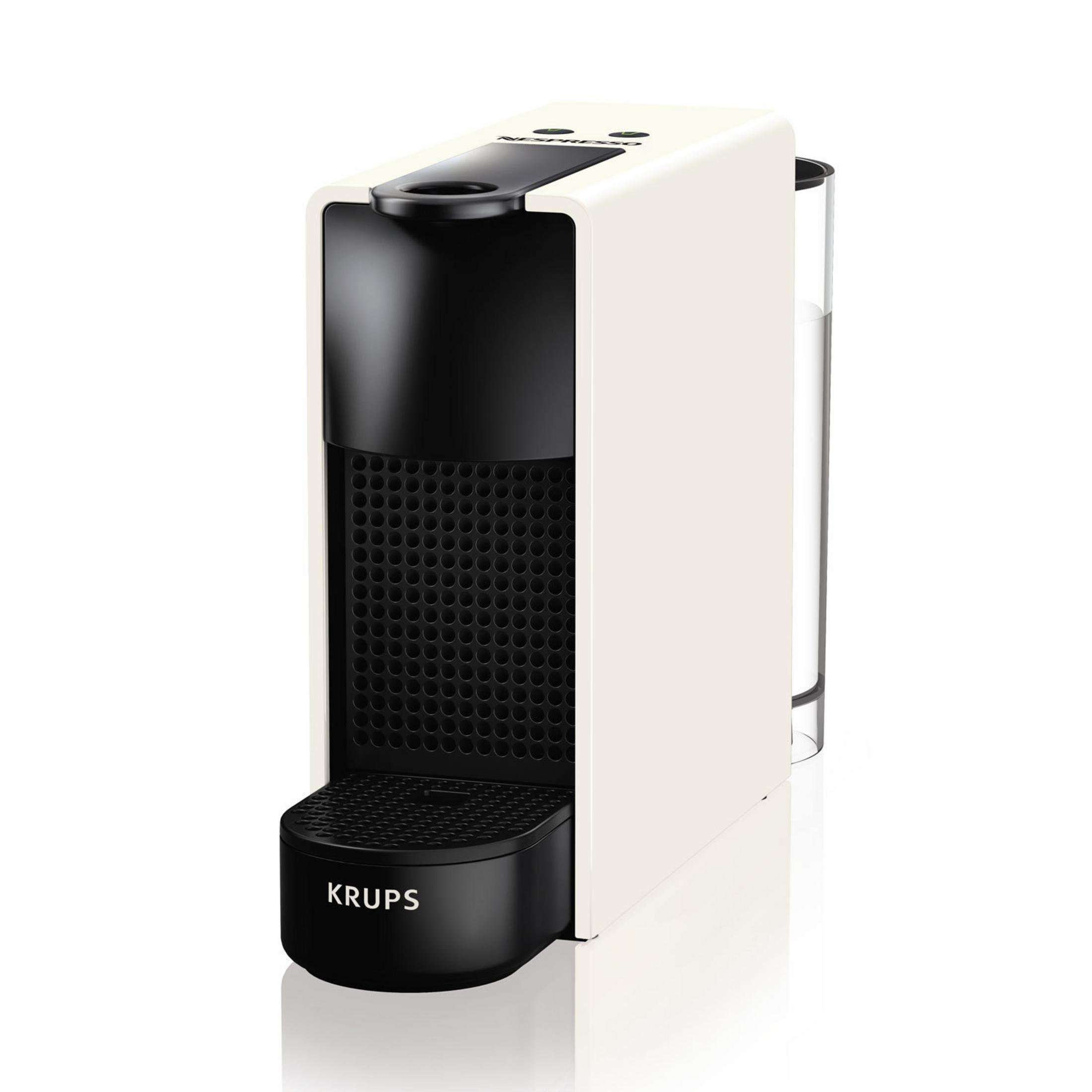 Biało-czarny ekspres do kawy Krups, ze zbiornikiem na wodę z boku. Białe tło.