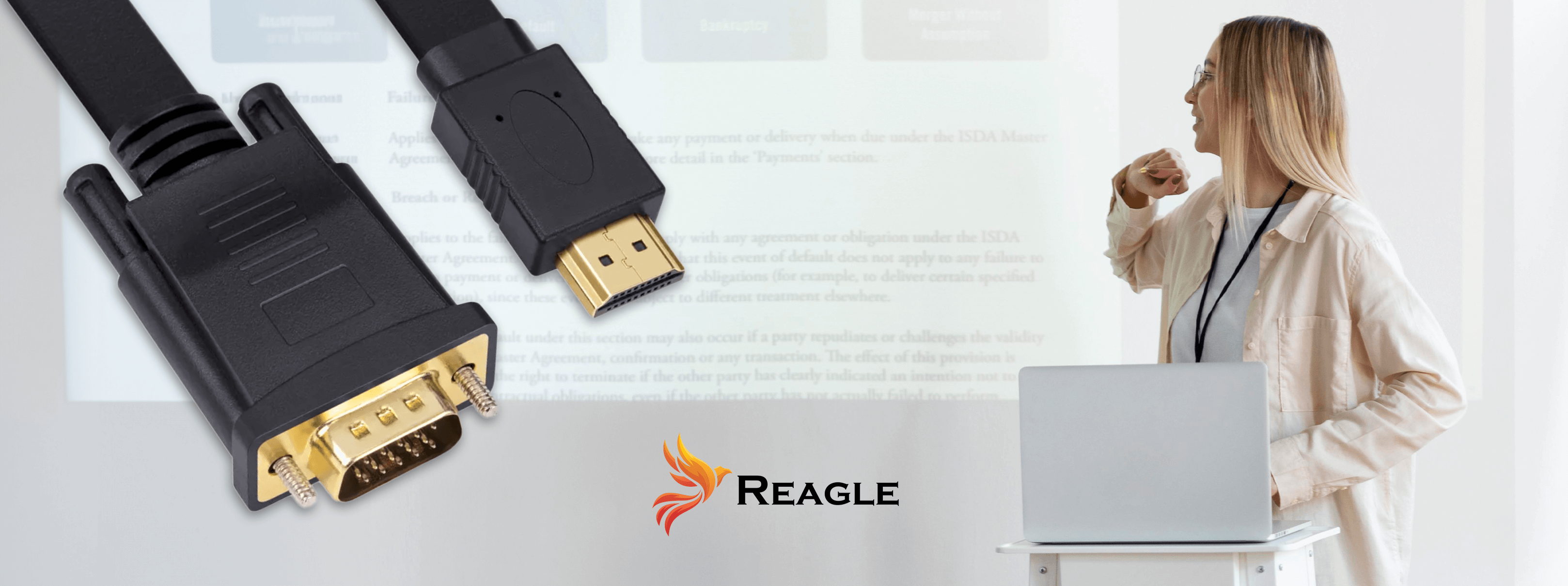 Czarne kable HDMI i VGA są wyświetlane z kobietą prowadzącą prezentację w tle.