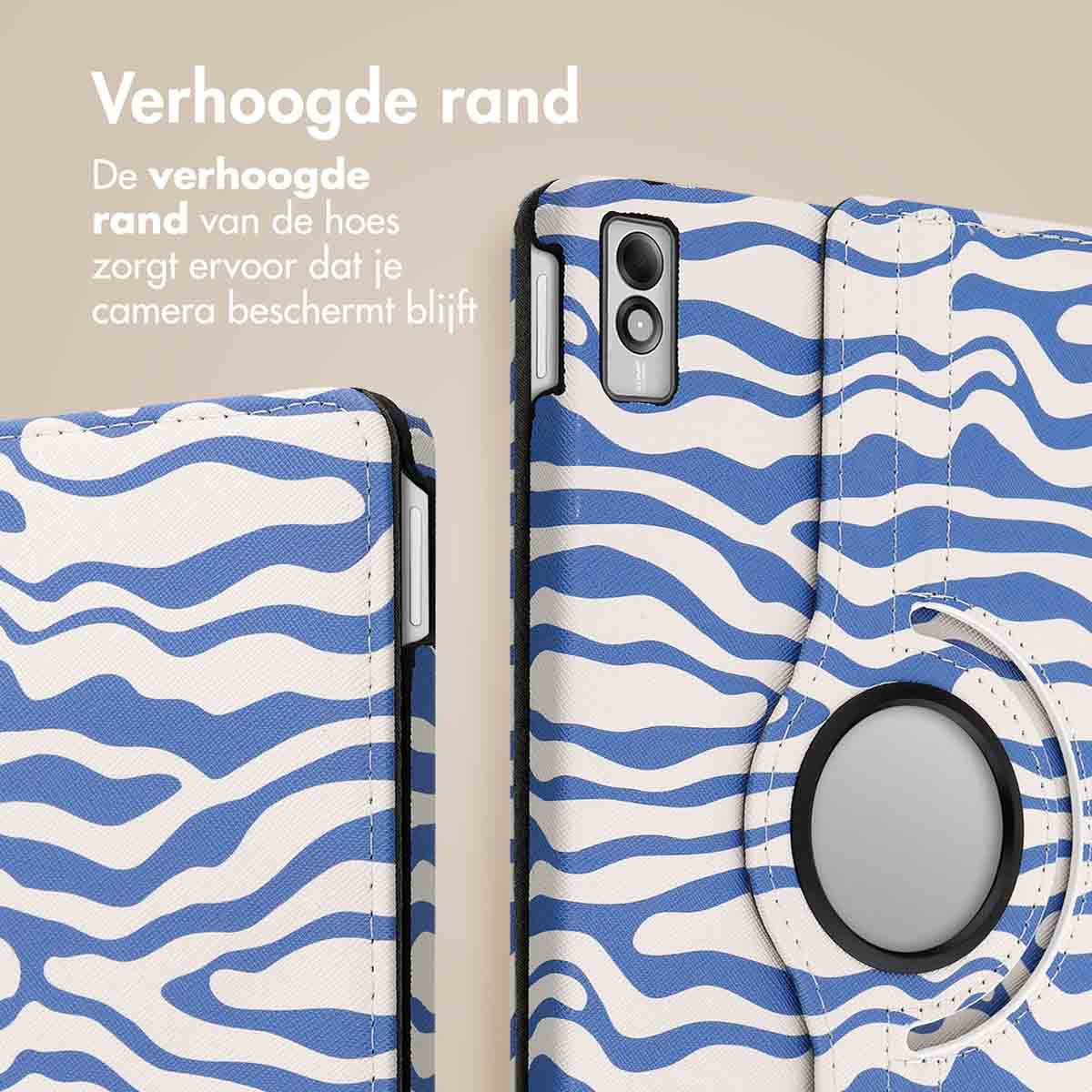 Tablet case with blue wave pattern, design details on corner and camera. Dutch text.