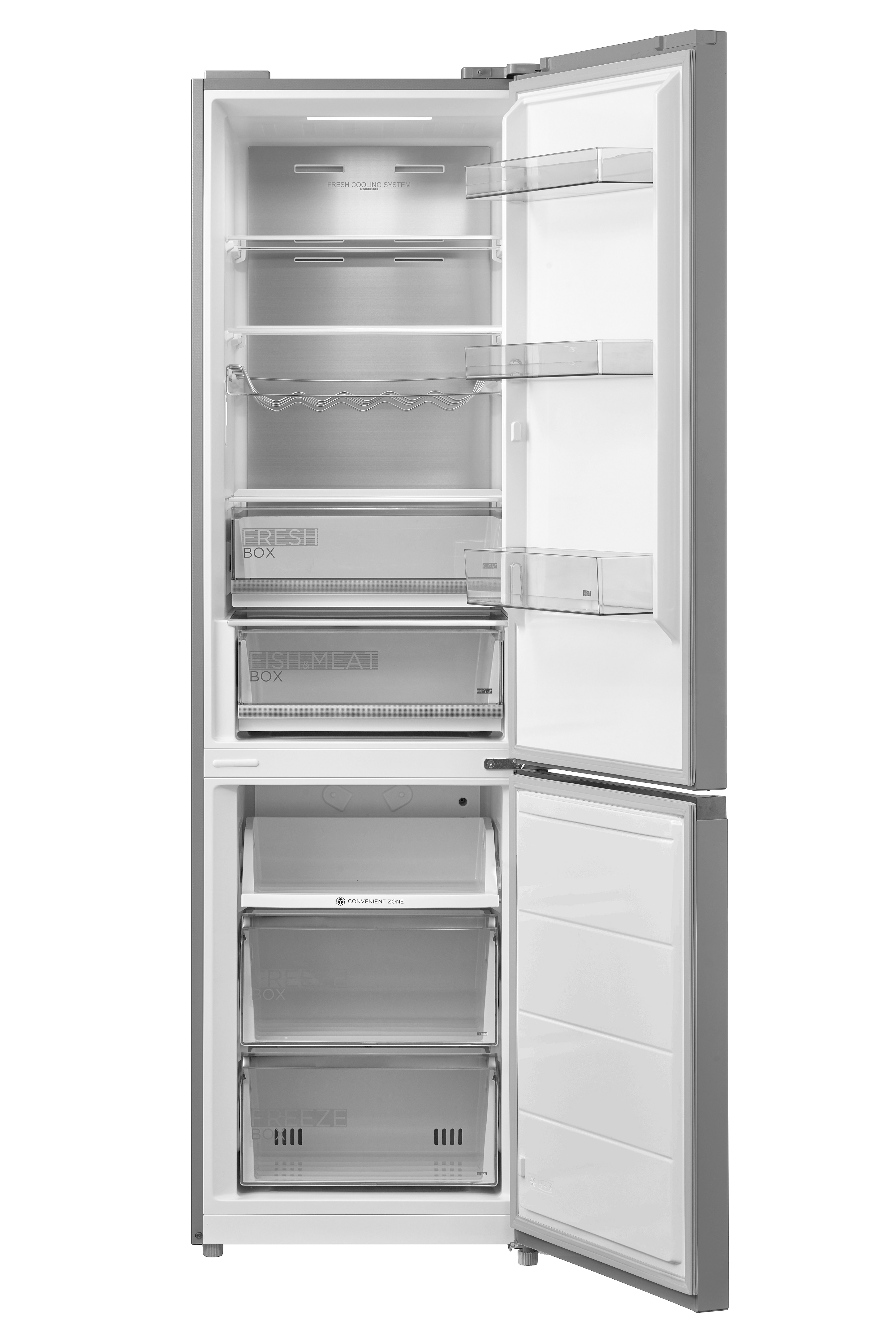 Un refrigerador plateado con las puertas abiertas, mostrando estantes y cajones. Fondo blanco.