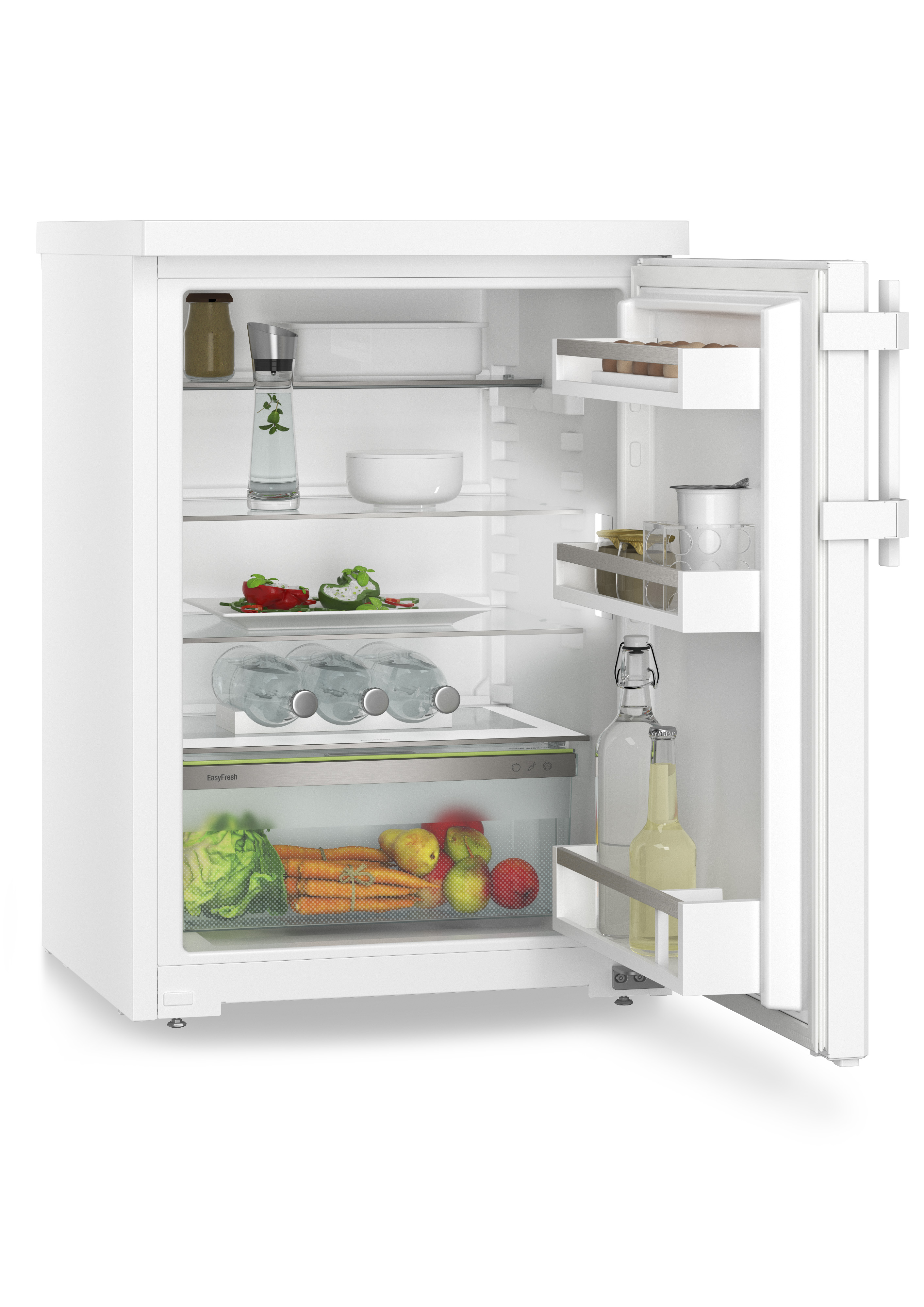 Refrigerador blanco abierto con estantes que contienen alimentos y bebidas, interior bien organizado.