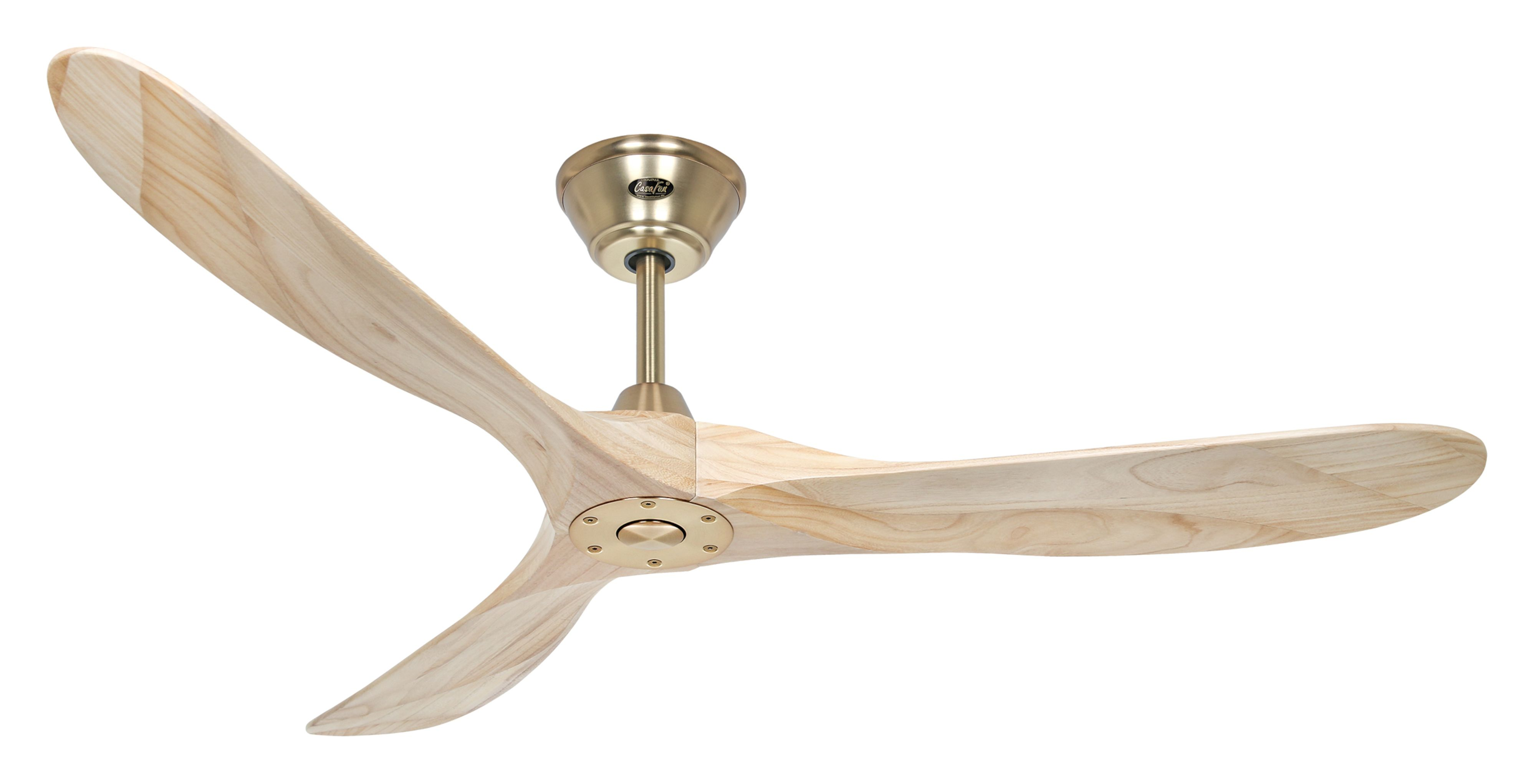 Ventilatore a soffitto con tre pale in legno e un alloggiamento e asta del motore color oro.