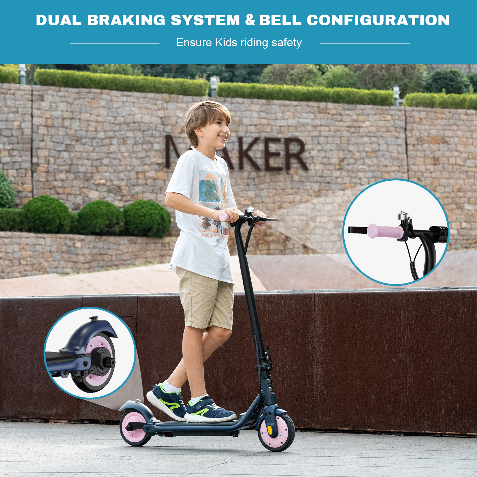 Ein Junge fährt mit einem Roller auf dem Gehweg. Text sagt: Duales Bremssystem und Klingelkonfiguration.