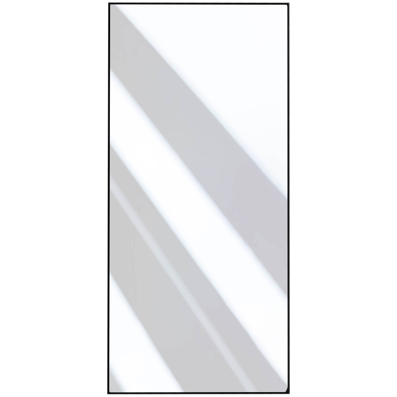 Ombre su superficie bianca. Tre strisce diagonali d'ombra attraverso il fotogramma.