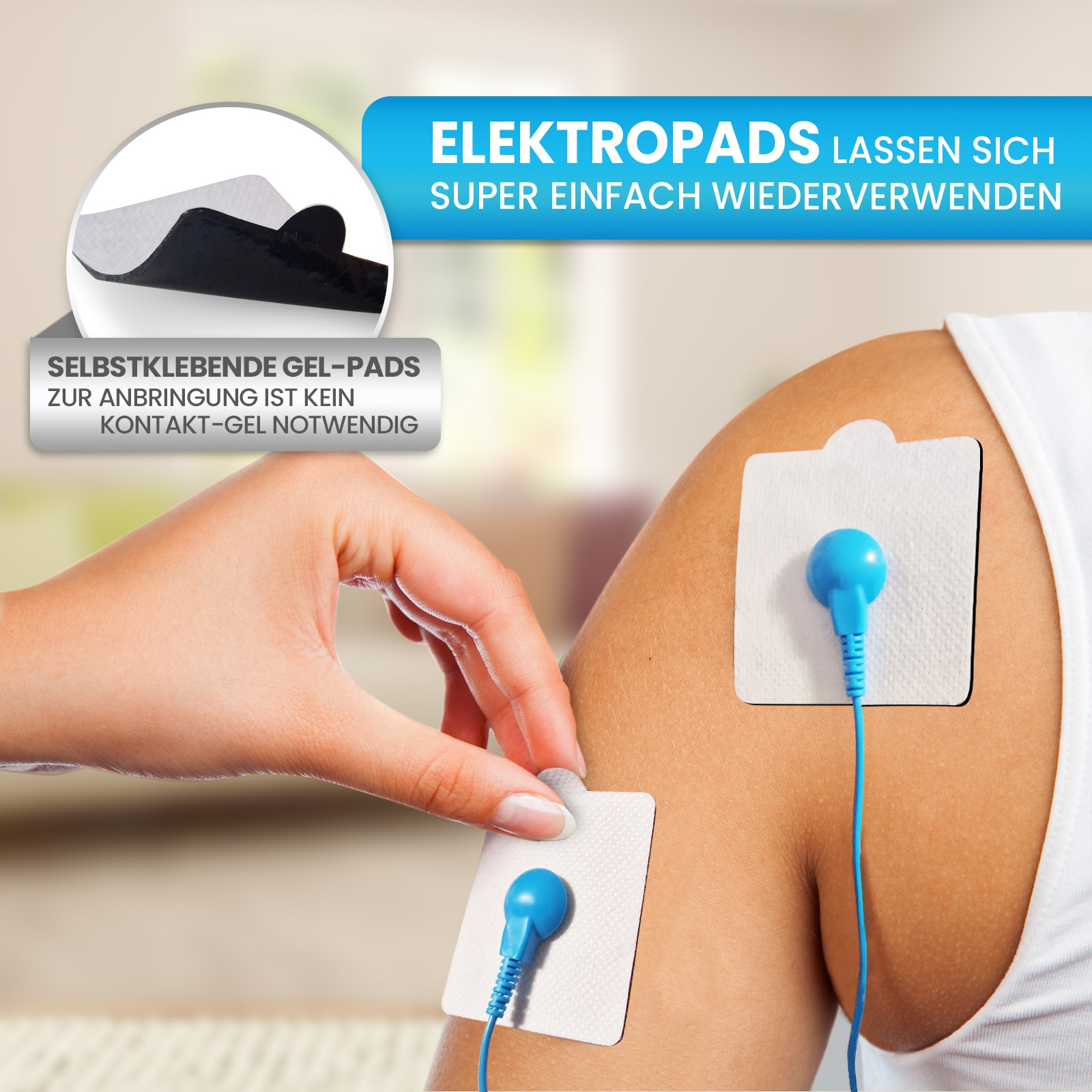 Eine Hand bringt eine Elektrodenauflage an einem Arm an. Zwei Pads werden gezeigt.