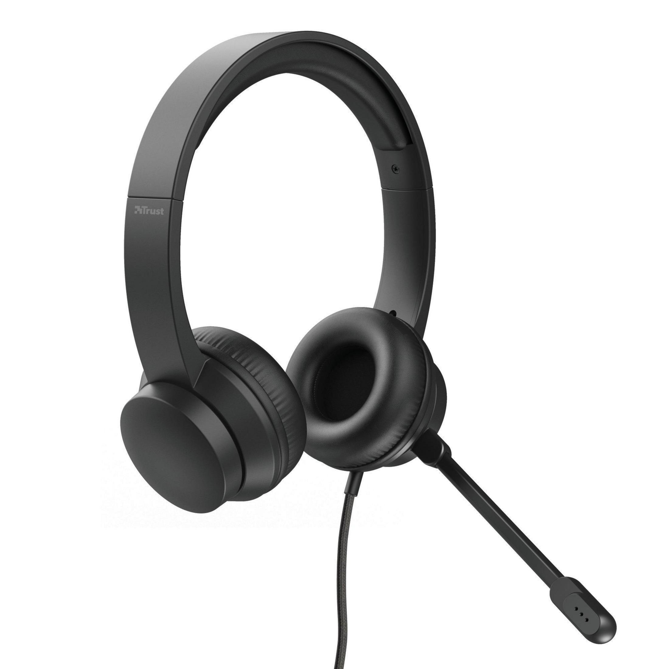 Auriculares negros con micrófono. Los auriculares tienen auriculares y una diadema. El micrófono está a la izquierda.