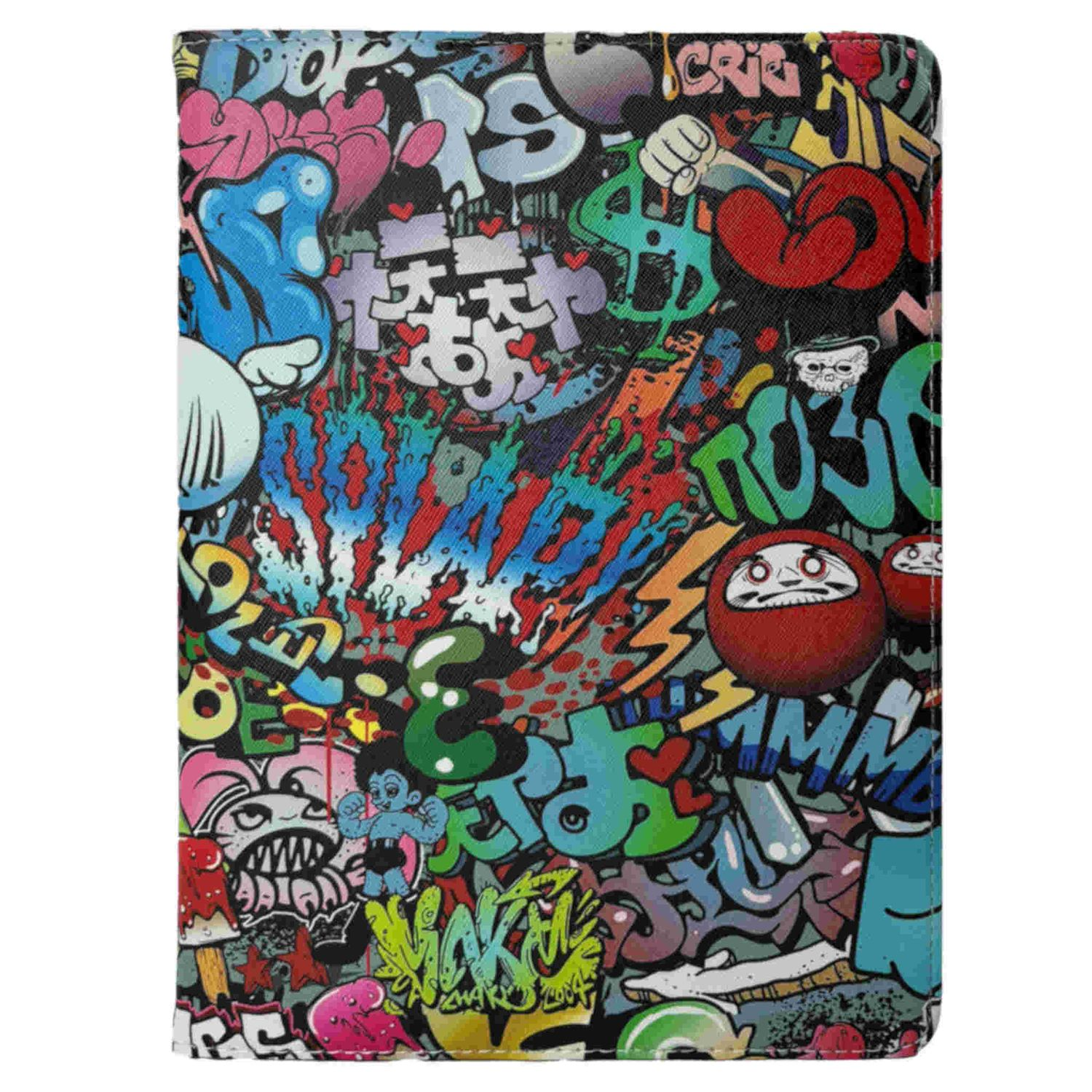 Eine bunte, mit Graffiti bedeckte Hülle eines Notizbuchs oder Tablets.