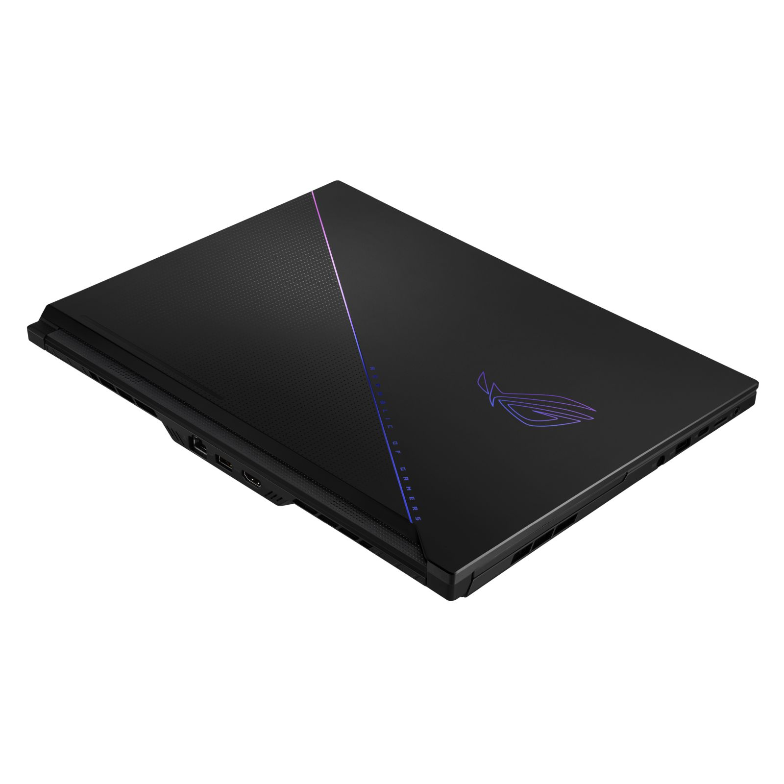 Schwarzer Laptop mit ROG-Logo. Der Laptop ist geschlossen und abgewinkelt. Die Oberfläche ist strukturiert mit einer diagonalen Linie.