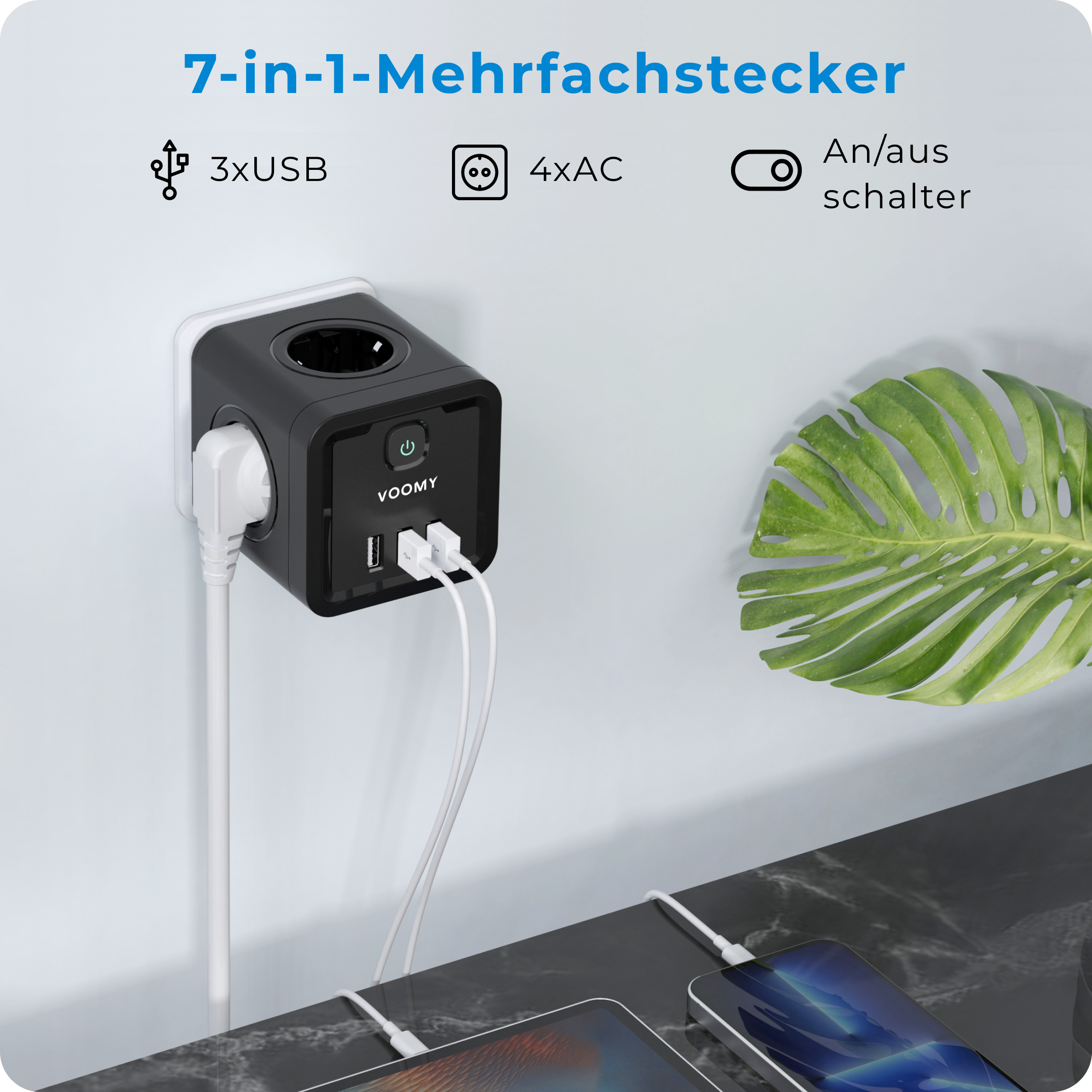 Ein schwarzer 7-in-1-Mehrfachstecker mit USB-Anschlüssen und Wechselstromsteckdosen ist in der Wand eingesteckt.