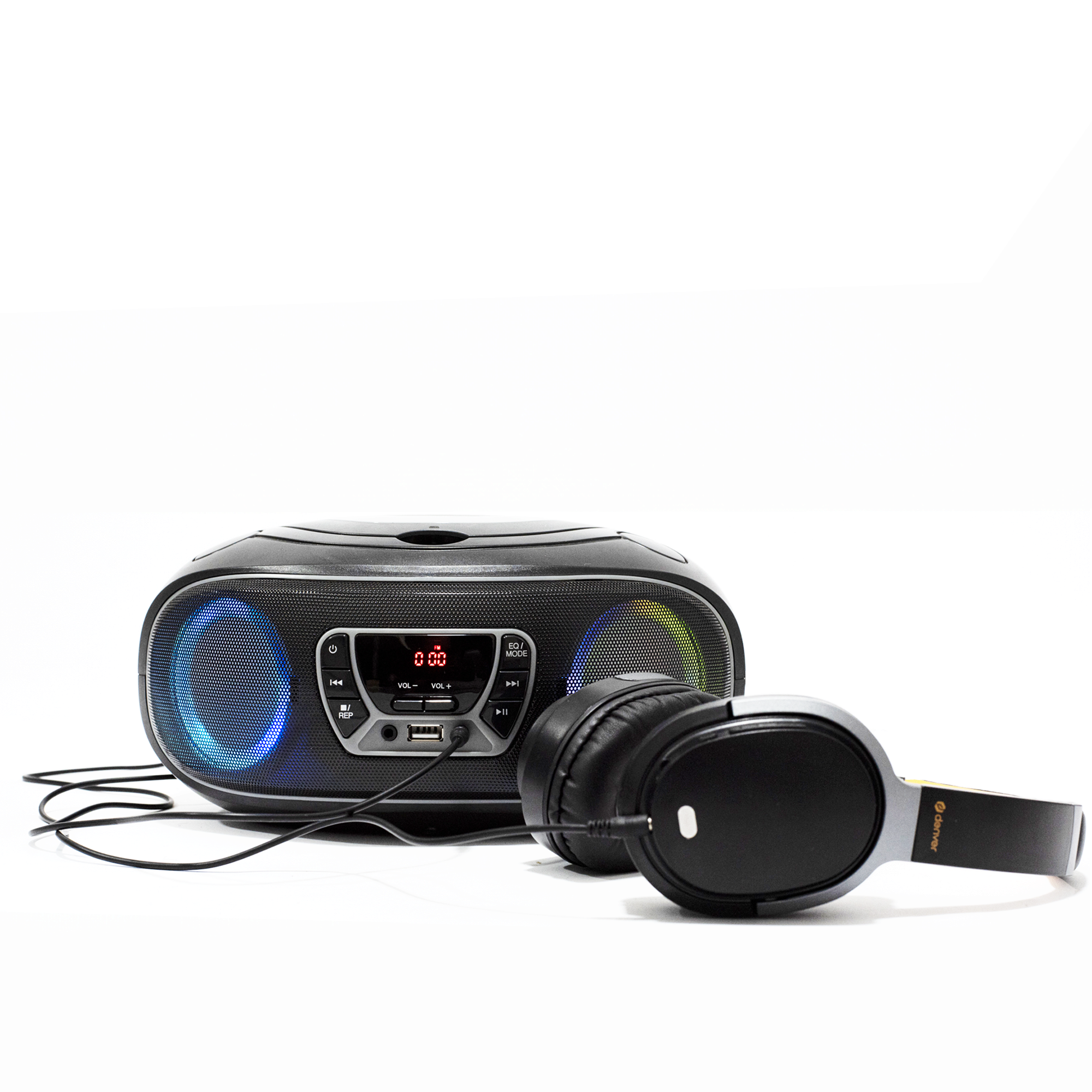 Czarny boombox ze słuchawkami. Boombox ma ekran i kolorowe światła.