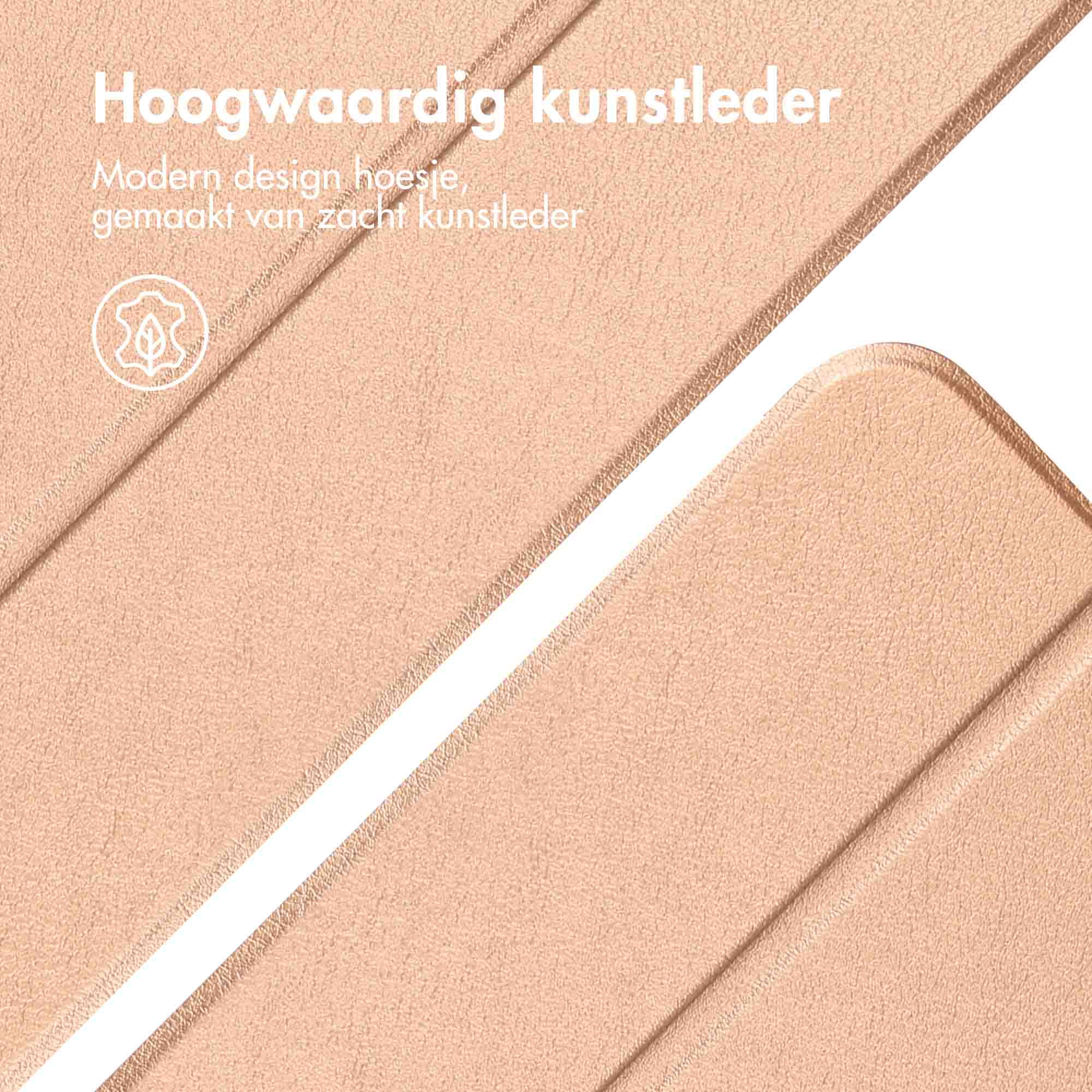 Close-up van een getextureerd, perzikkleurig oppervlak. Tekst in het Nederlands zegt 'Hoogwaardig kunstleer'.