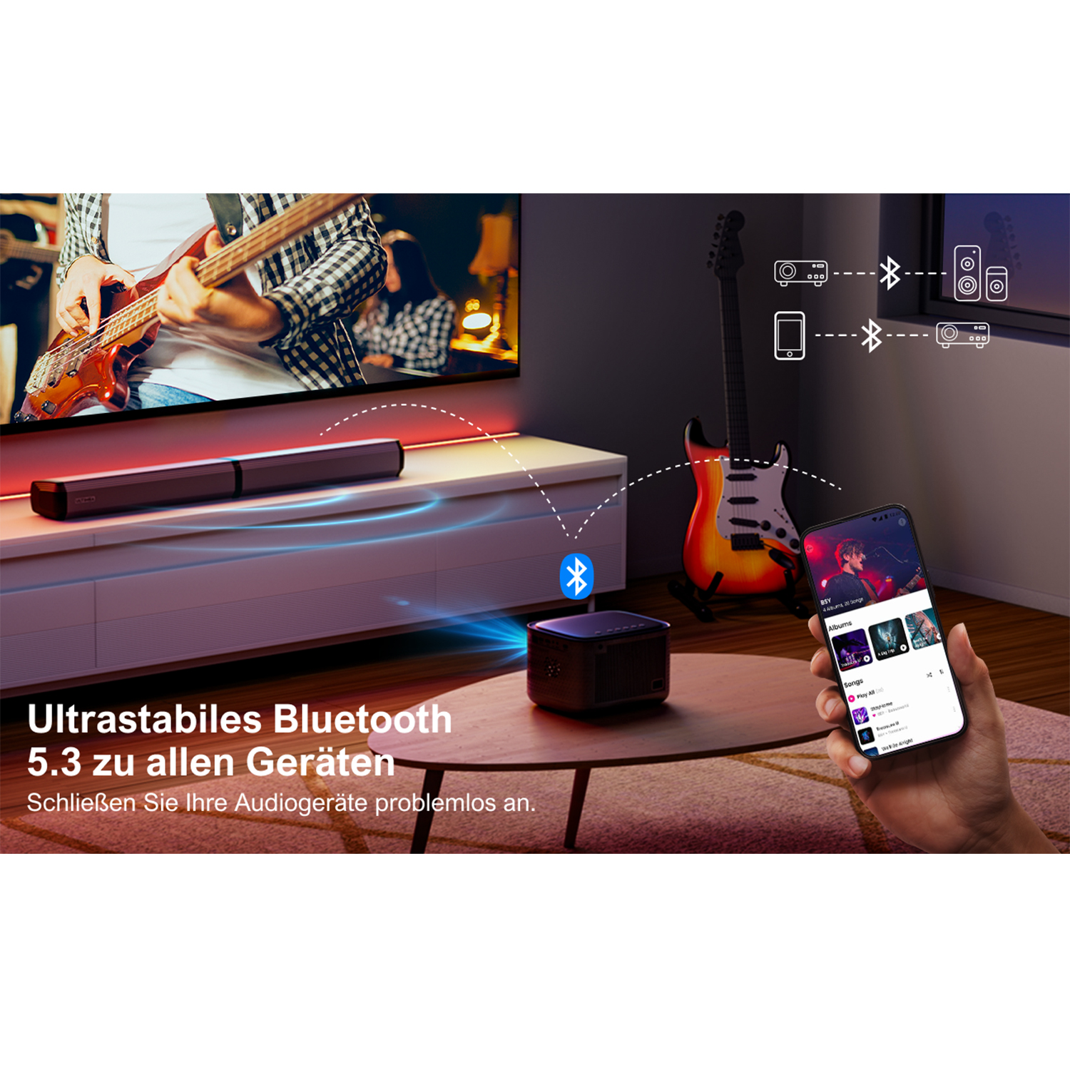 Wohnzimmer-Szene mit Soundbar und Projektor, der einen Film anzeigt, drahtlos mit einem Telefon verbunden.