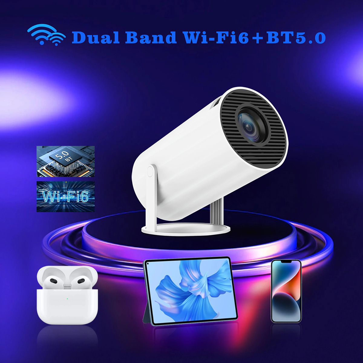 Un proyector blanco con otros dispositivos como auriculares, tableta y teléfono sobre fondo azul.